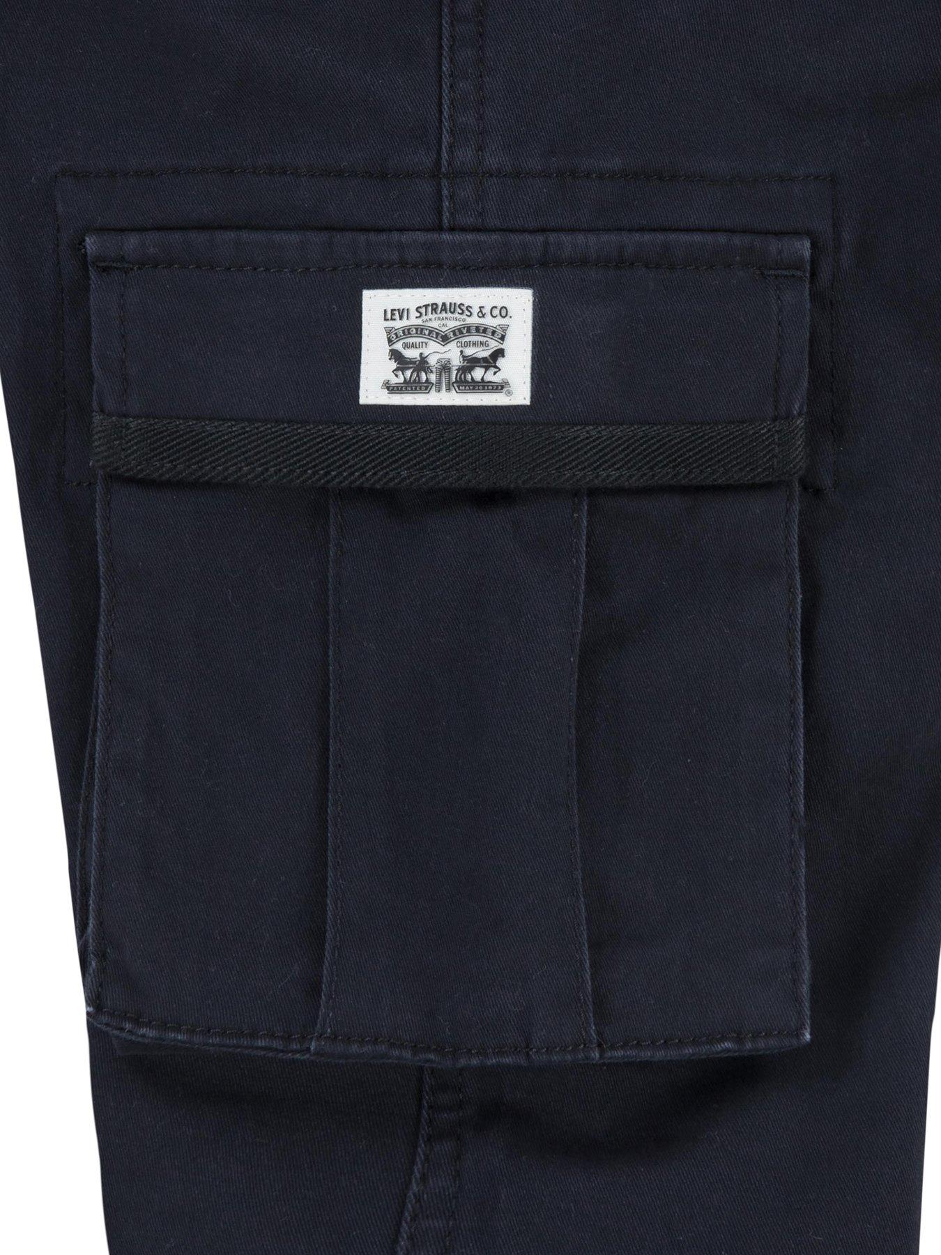 levis-boys-traditional-cargo-pants-blackdetail