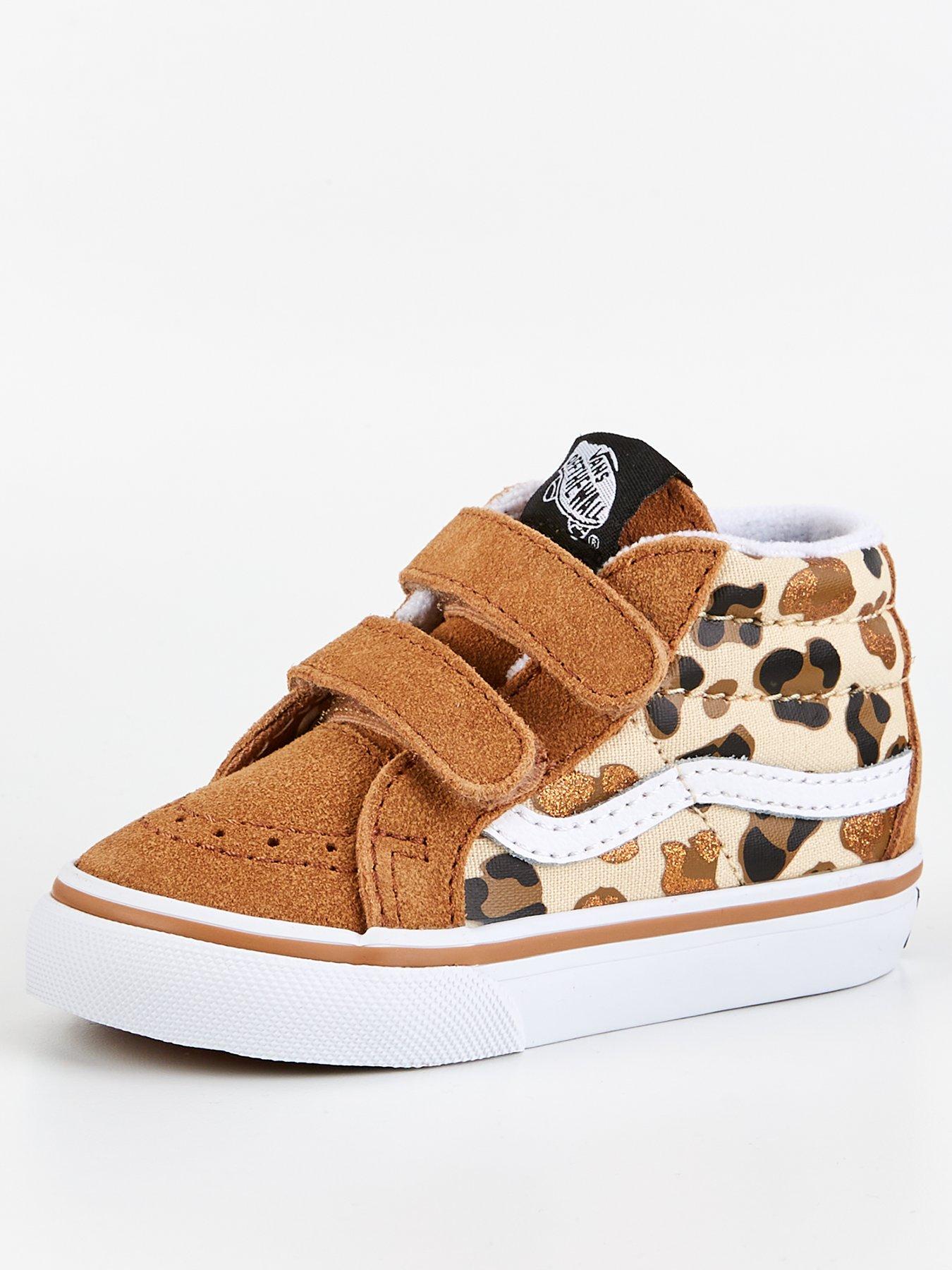 vans-infant-sk8-mid-reissue-v-trainersstillFront