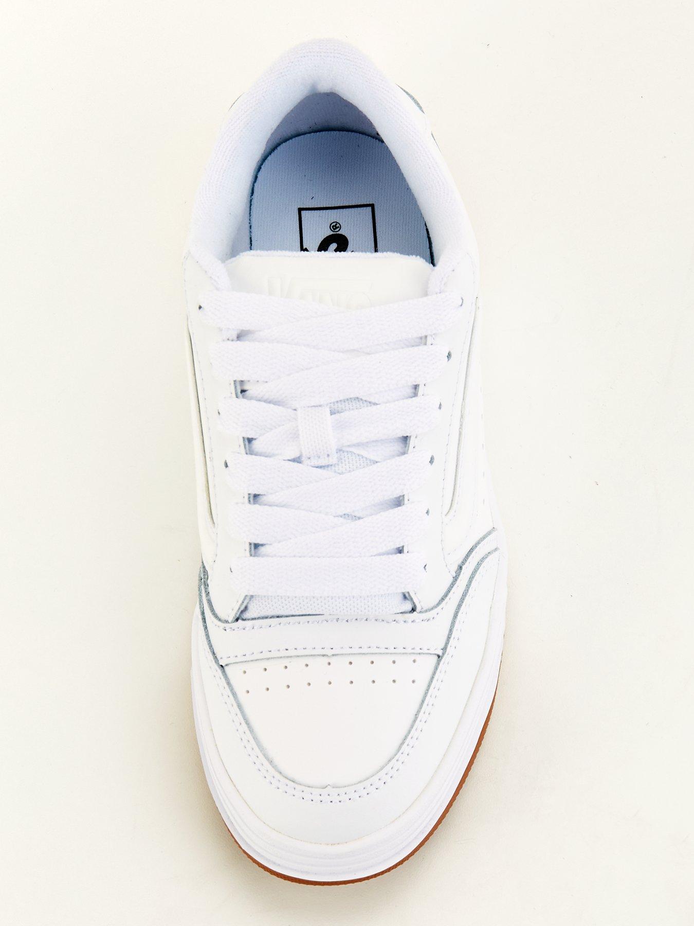 vans-womens-hylane-trainers-whiteoutfit