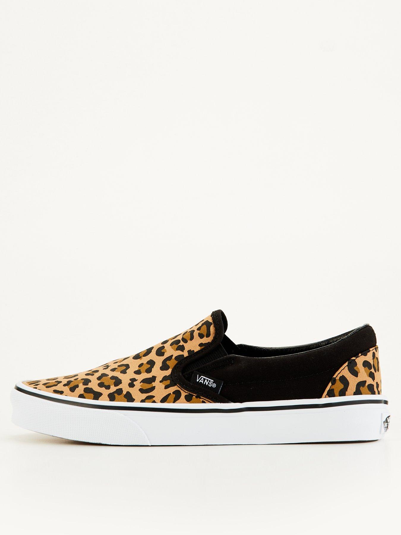 vans-womens-classic-slip-on-trainers-black