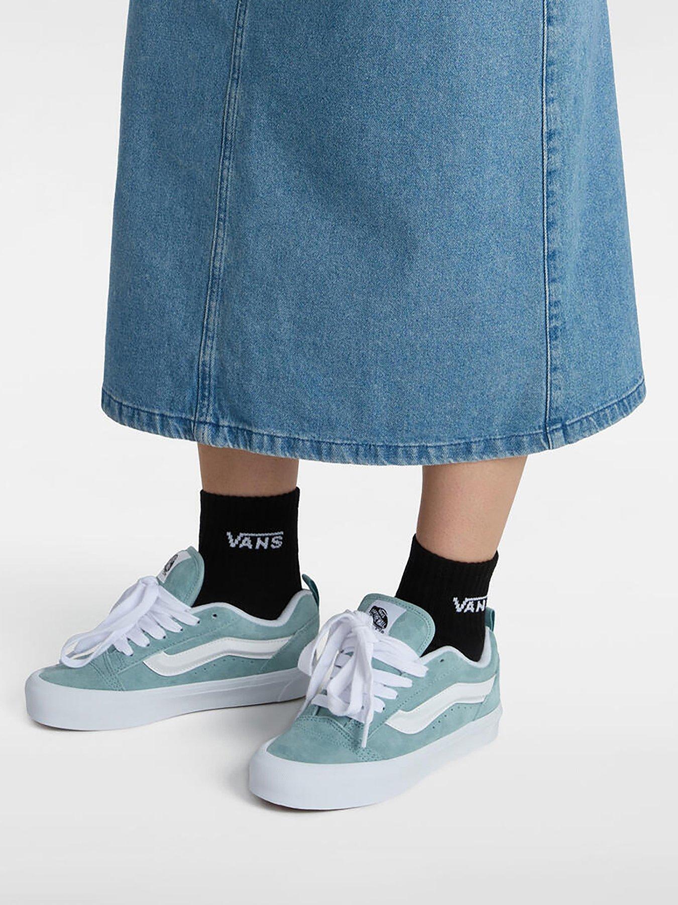 vans-knu-skool-trainers-greyoutfit