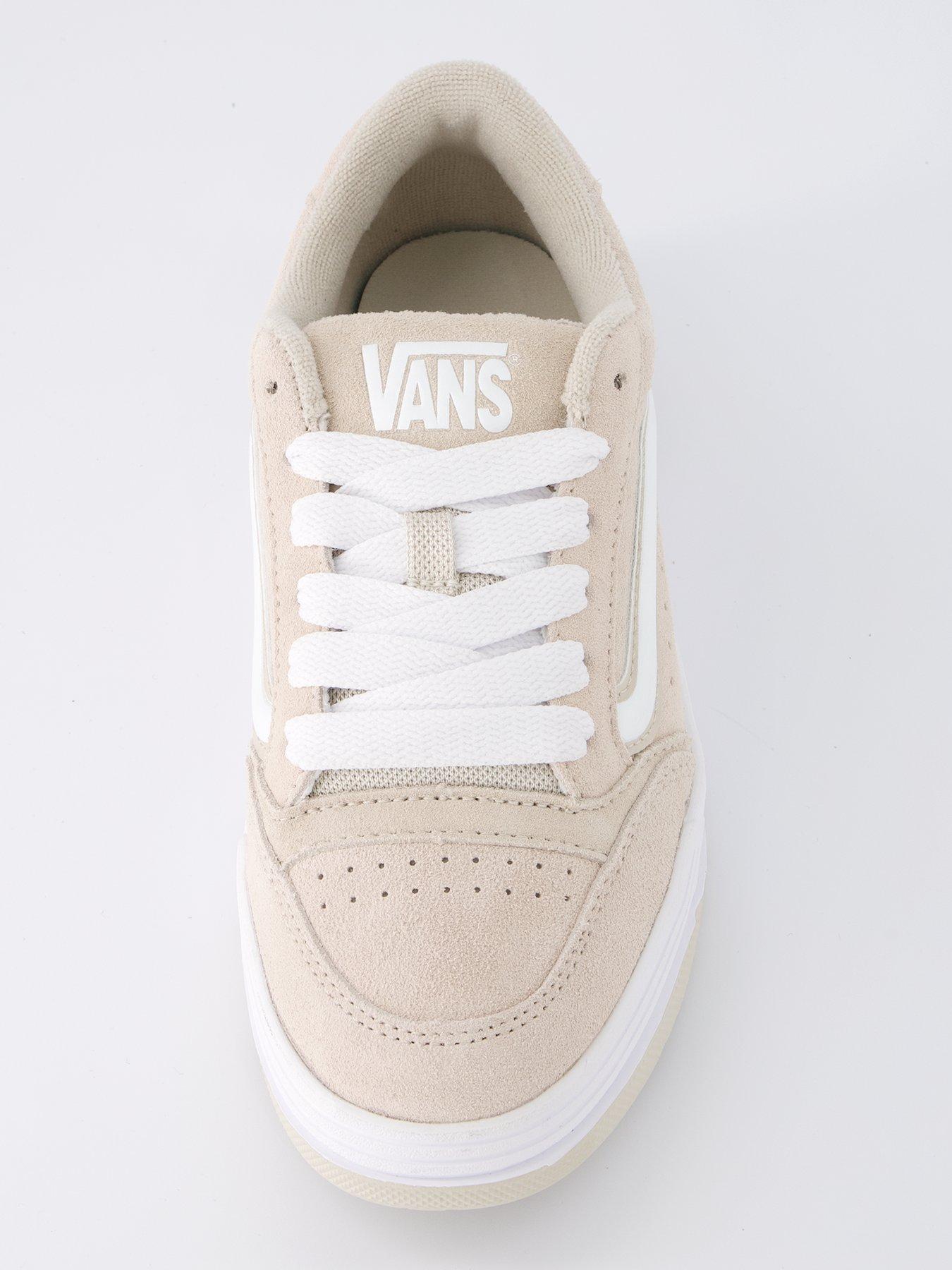 vans-womens-hylane-skate-trainers-light-greyoutfit