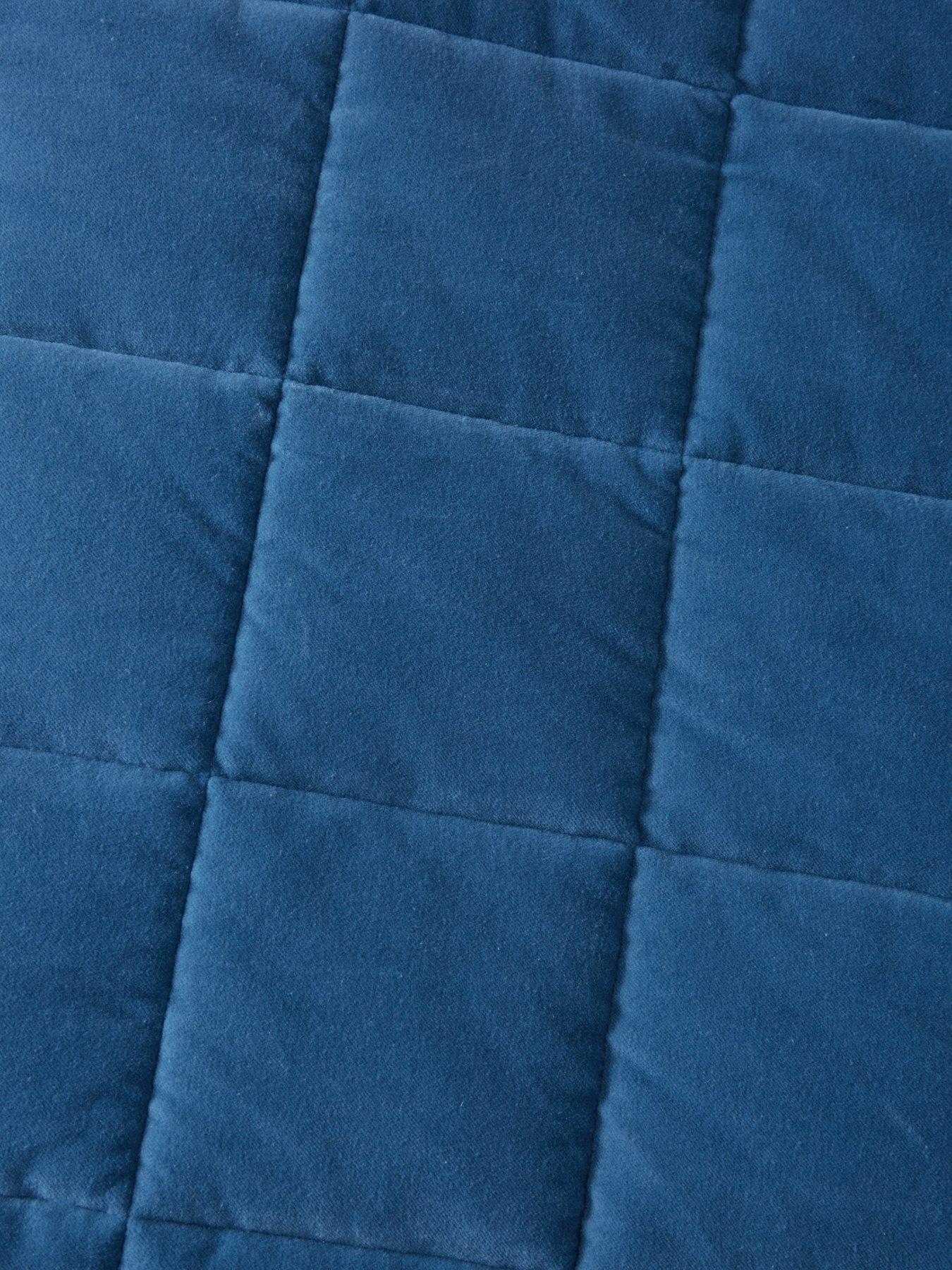 very-home-square-stitch-quilted-bedspread-165x240cmback