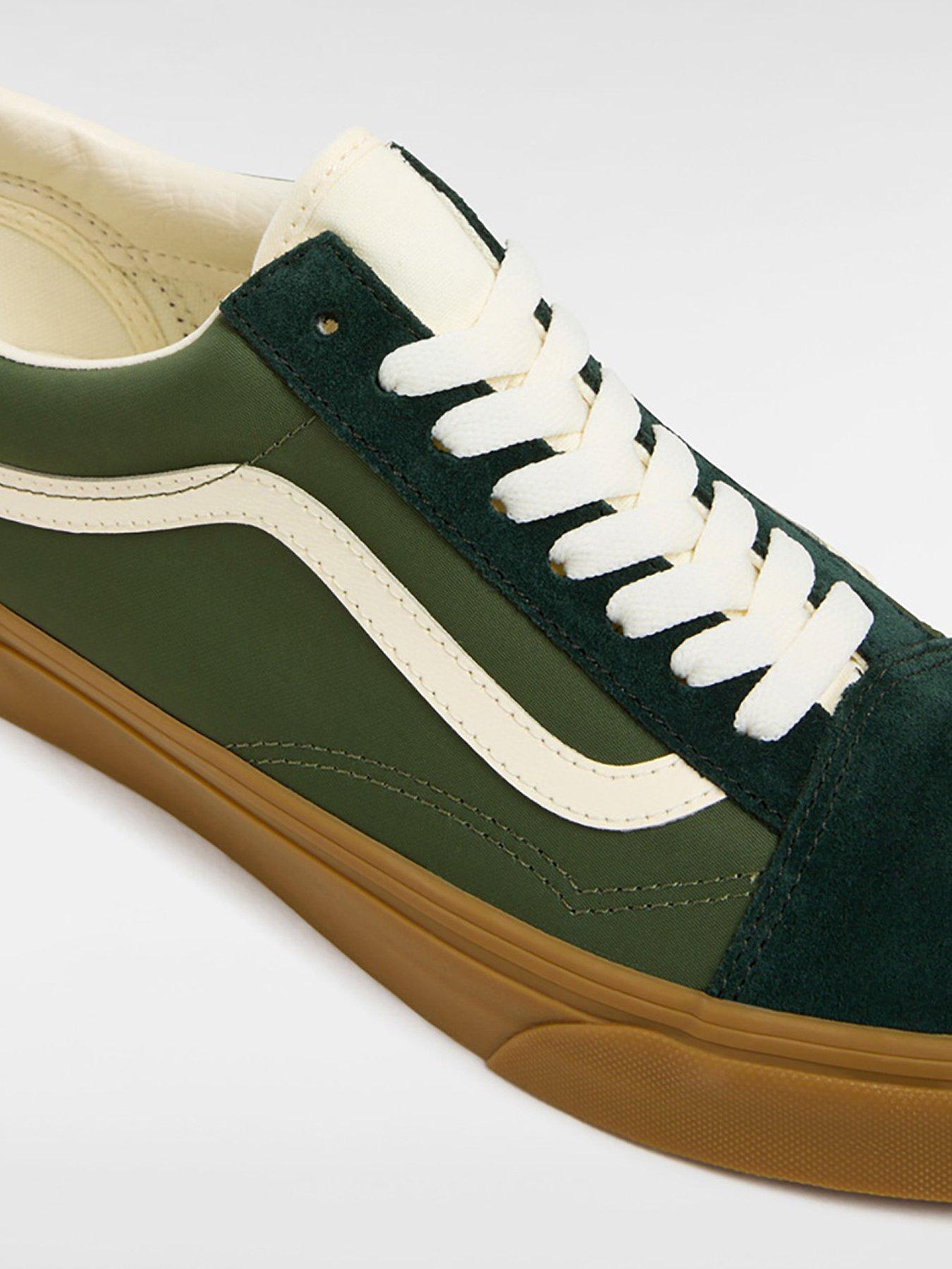 vans-mens-old-skool-trainers-greenoutfit