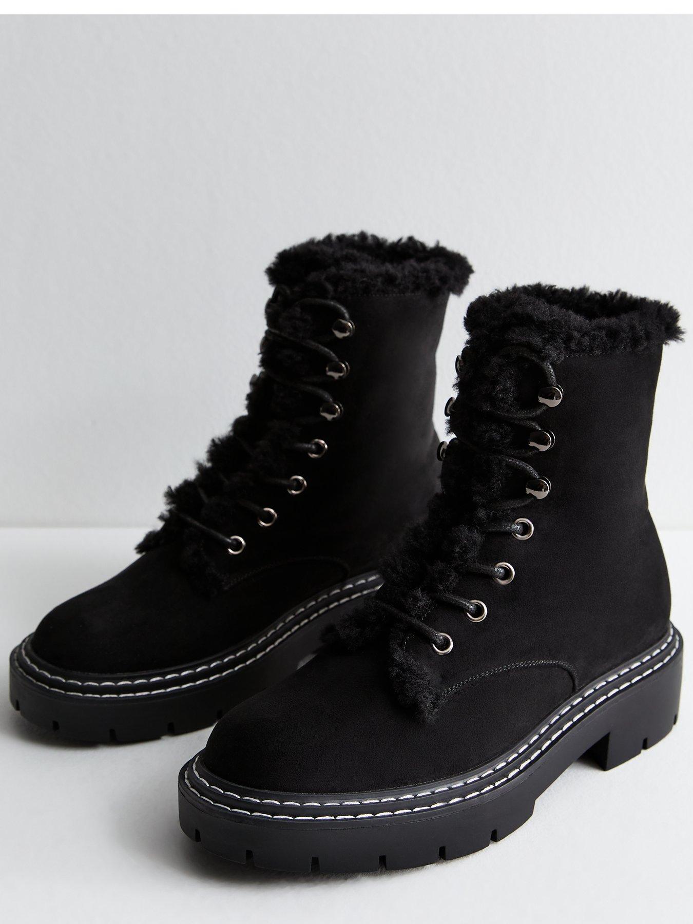 new-look-wide-fit-faux-fur-lace-up-ankle-boots-blackdetail