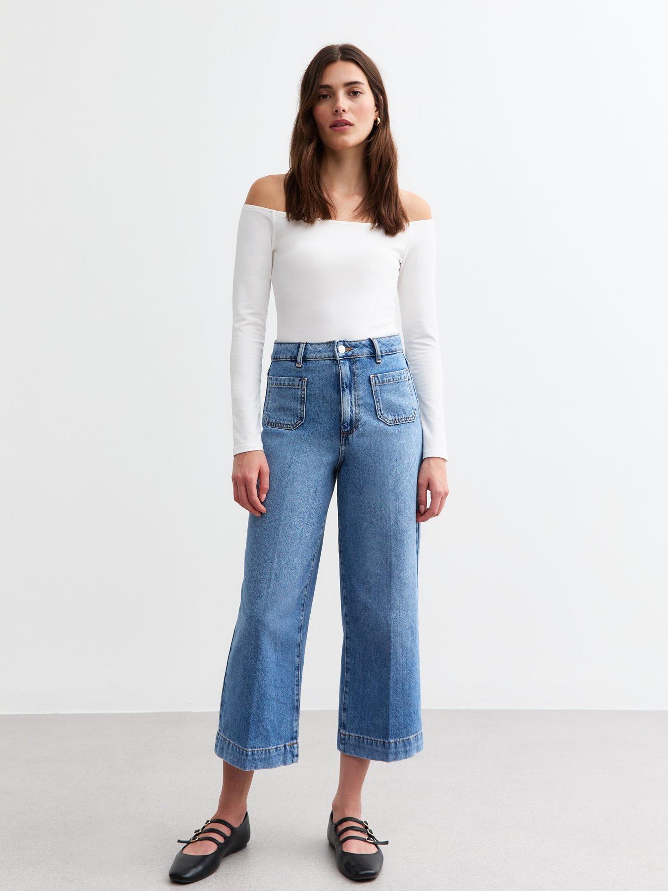 new-look-patch-pocket-crop-wide-leg-jeans-blueoutfit