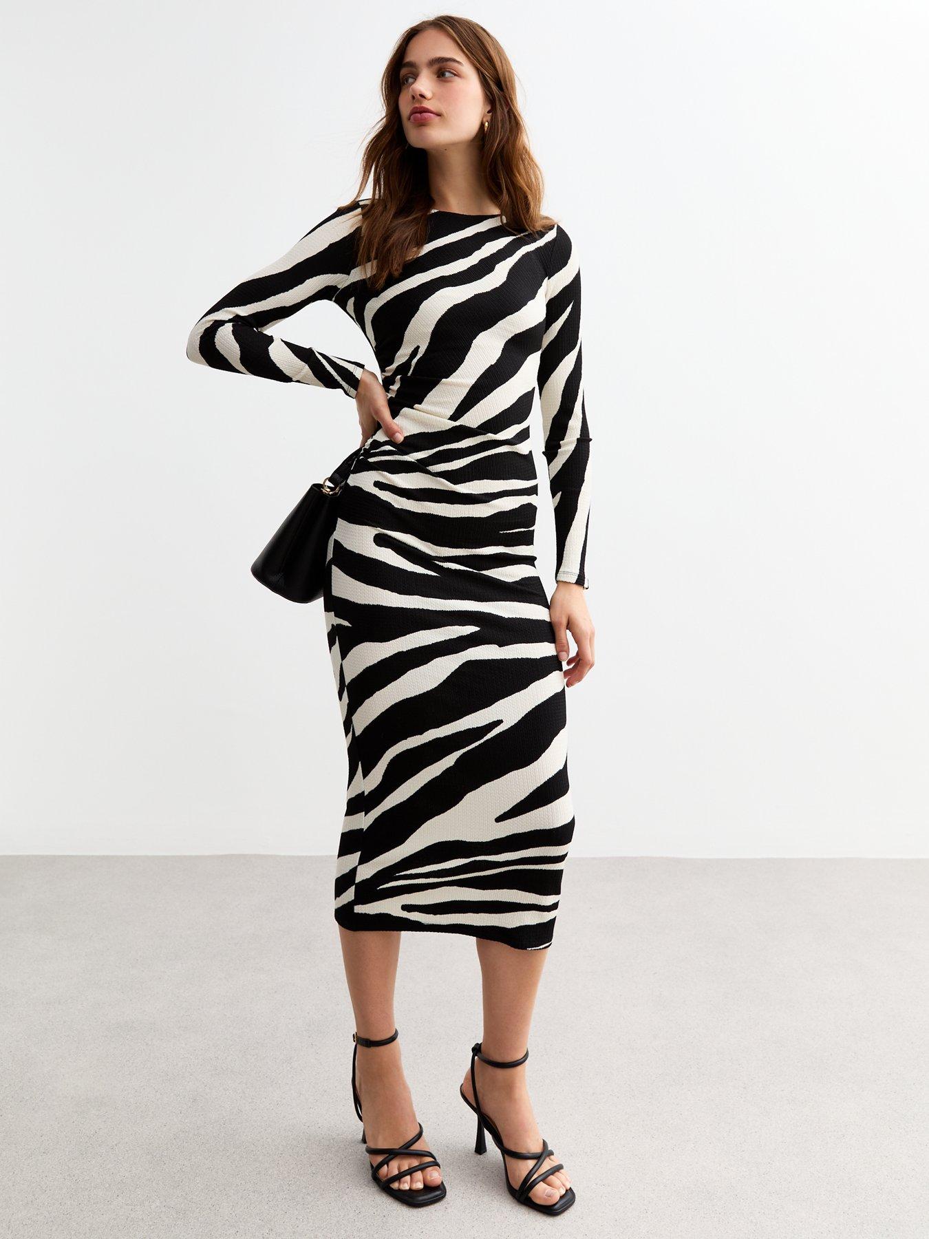 new-look-zebra-crinkled-long-sleeved-midi-dress-printback