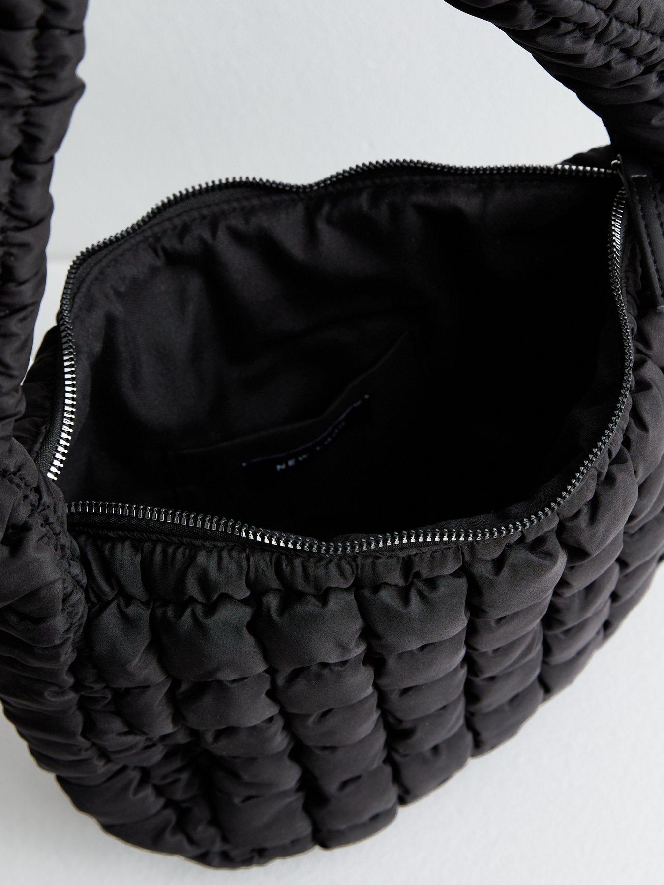 new-look-black-quilted-shoulder-bagdetail