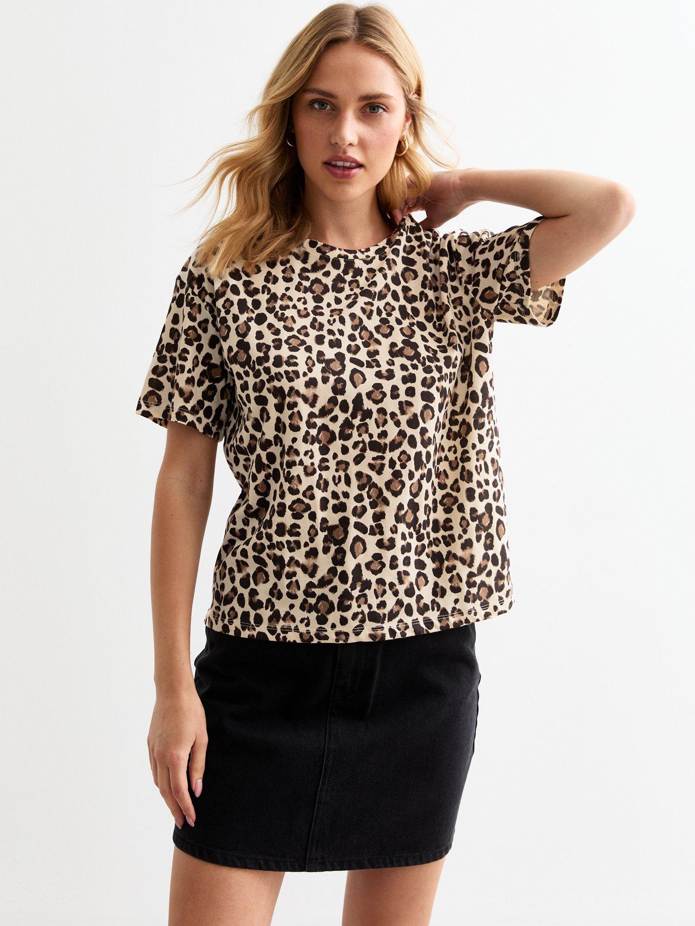 new-look-brown-leopard-print-boxy-t-shirt