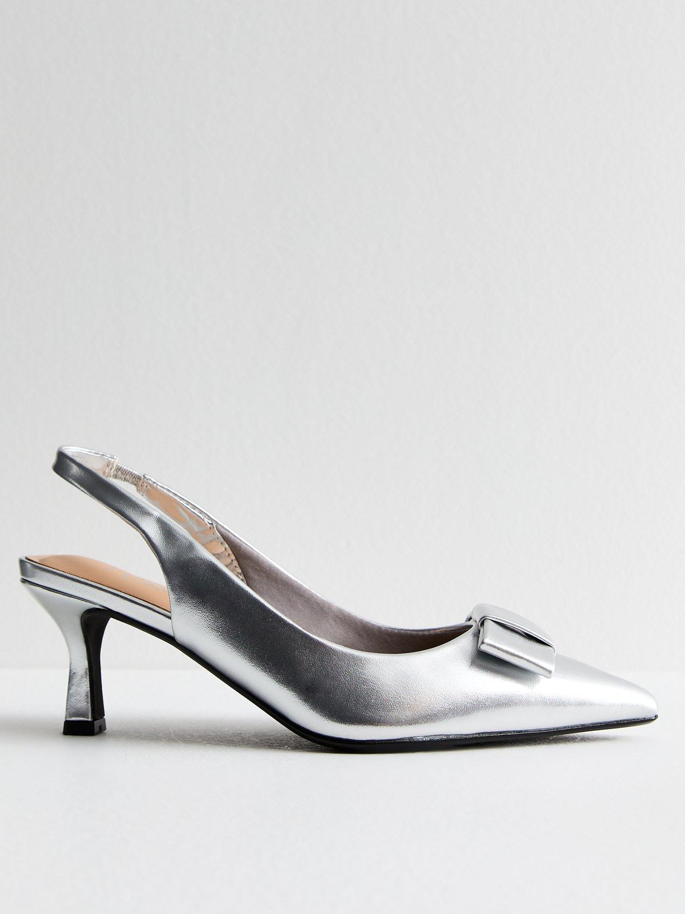 new-look-wide-fit-bow-detail-slingback-court-shoes-silver