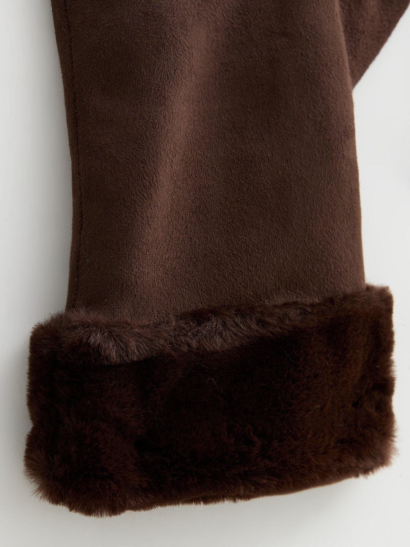 new-look-brown-faux-fur-glovesback