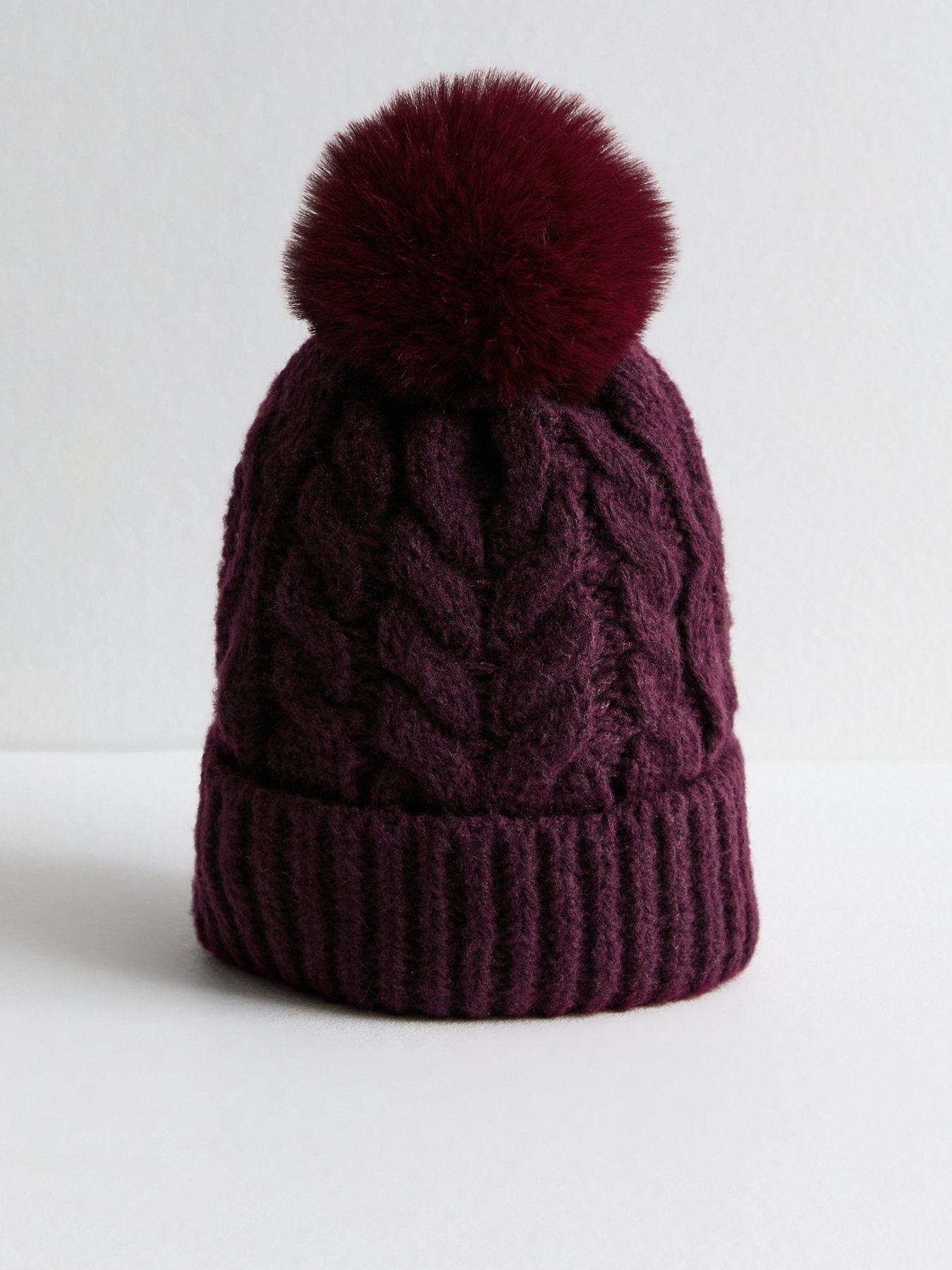 new-look-black-faux-fur-pom-pom-bobble-hat