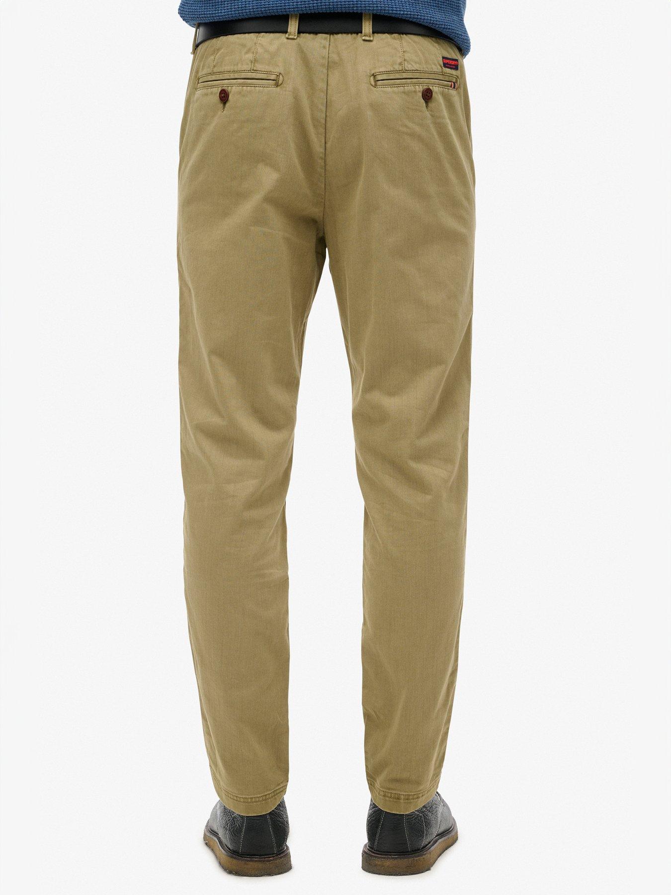 superdry-international-slim-fit-chino-trousers-light-greenoutfit