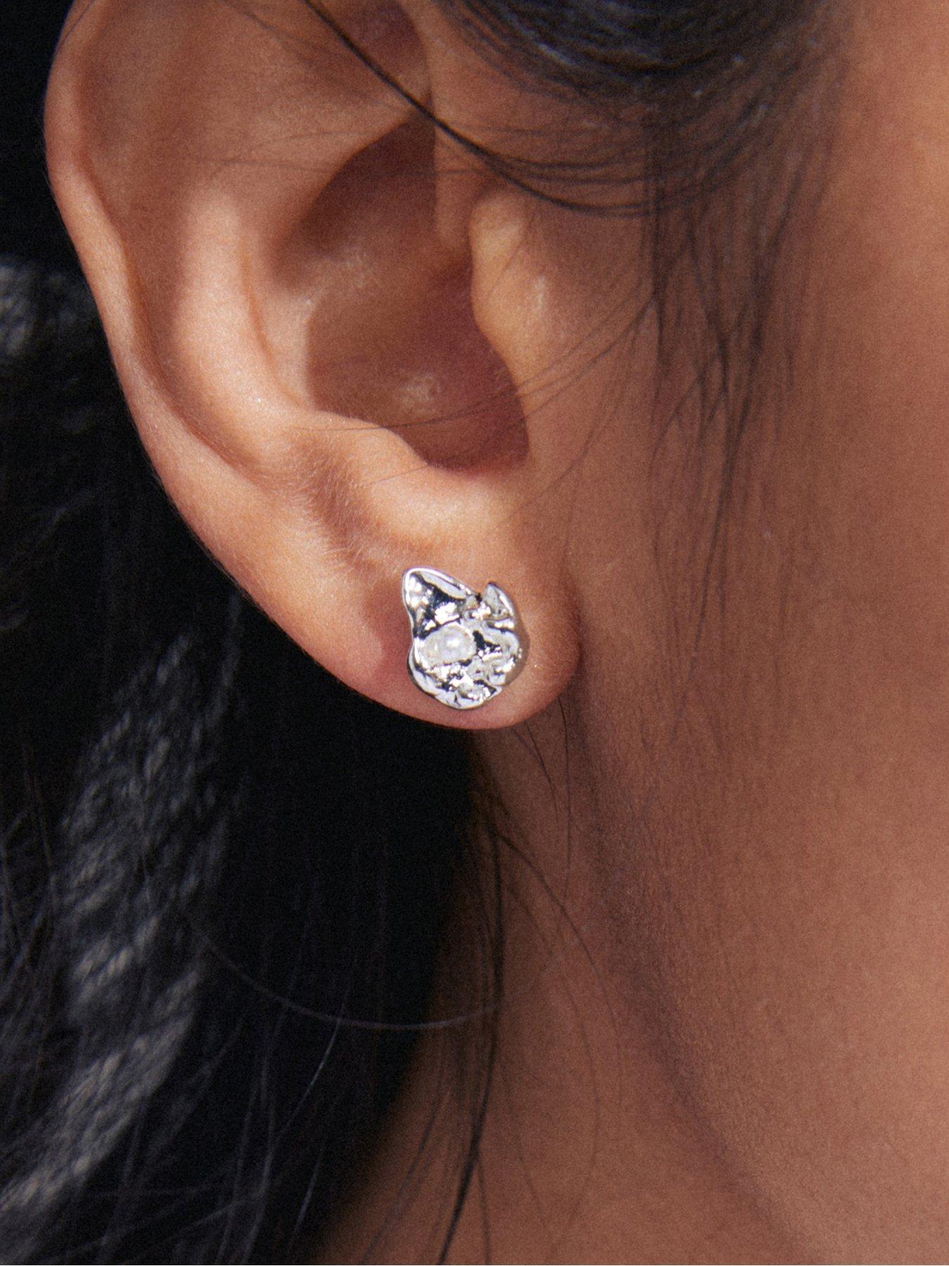 Image 3 of 4 of Pilgrim INAYA&nbsp;earrings silver-plated