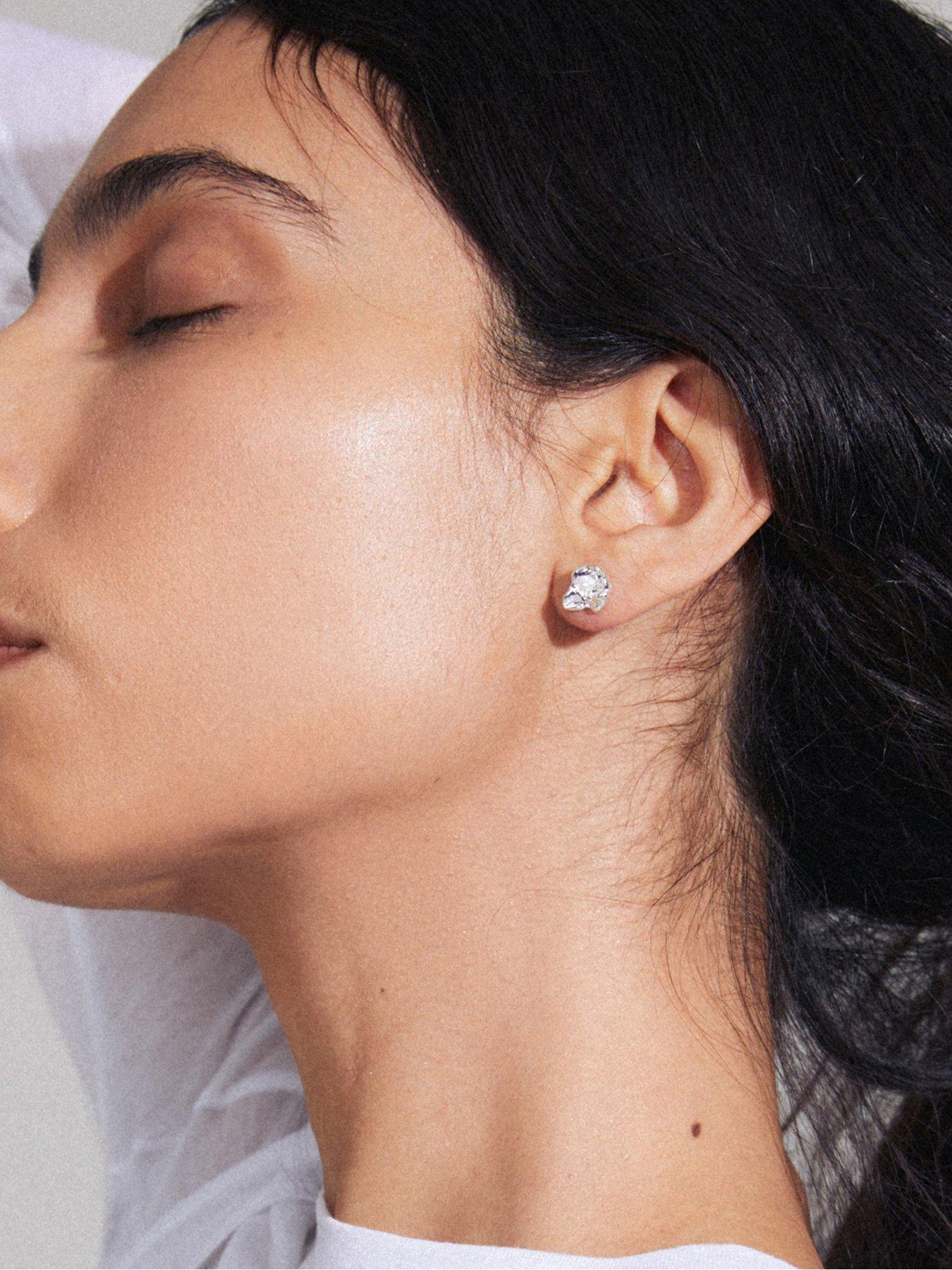 Image 4 of 4 of Pilgrim INAYA&nbsp;earrings silver-plated