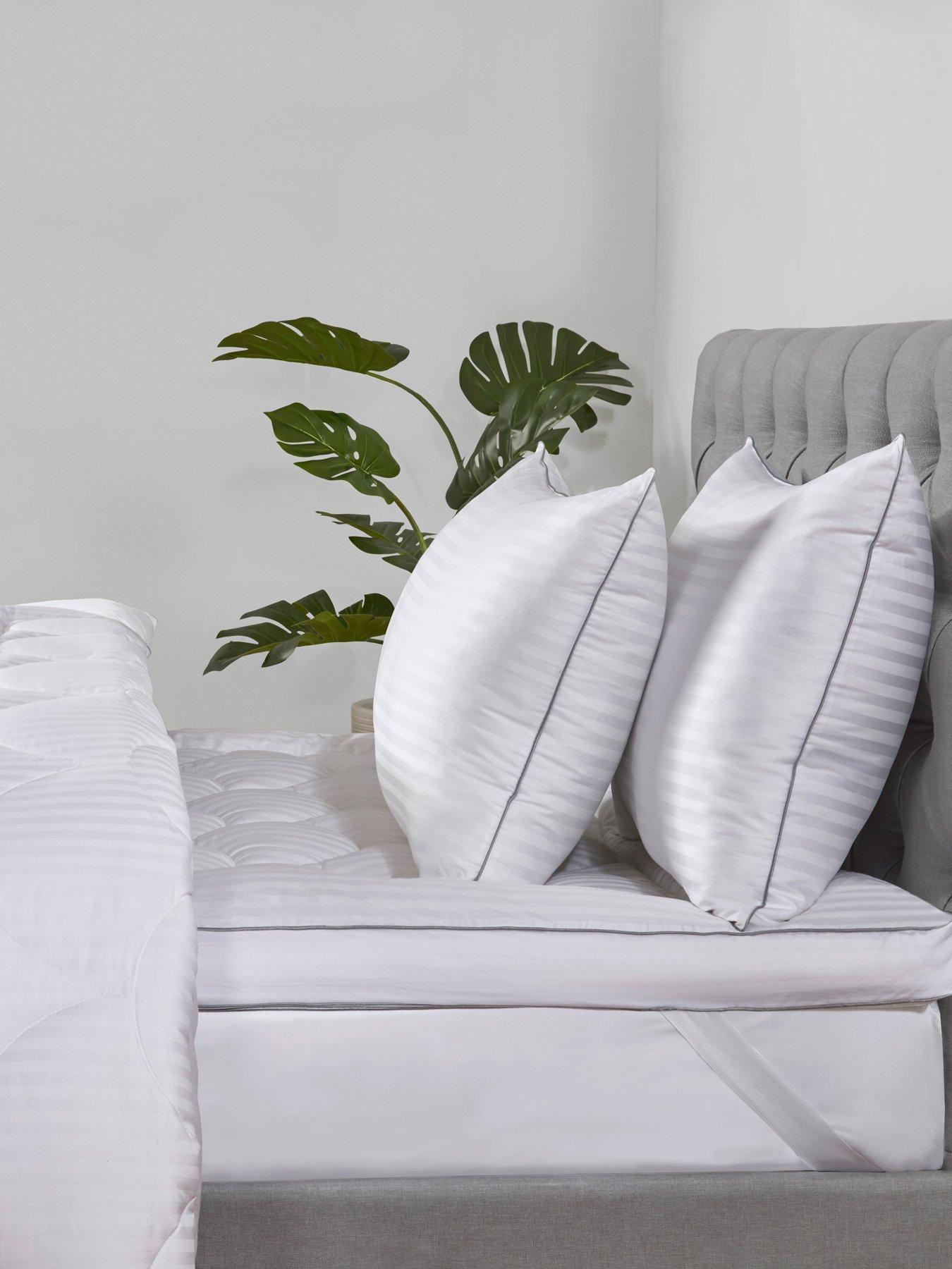 Image 6 of 7 of The Very Collection Ultimate Luxury Australian Wool Single Pillow - White