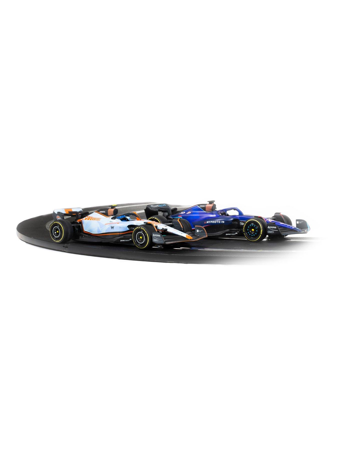 Image 7 of 7 of Scalextric Williams Racing Race Set