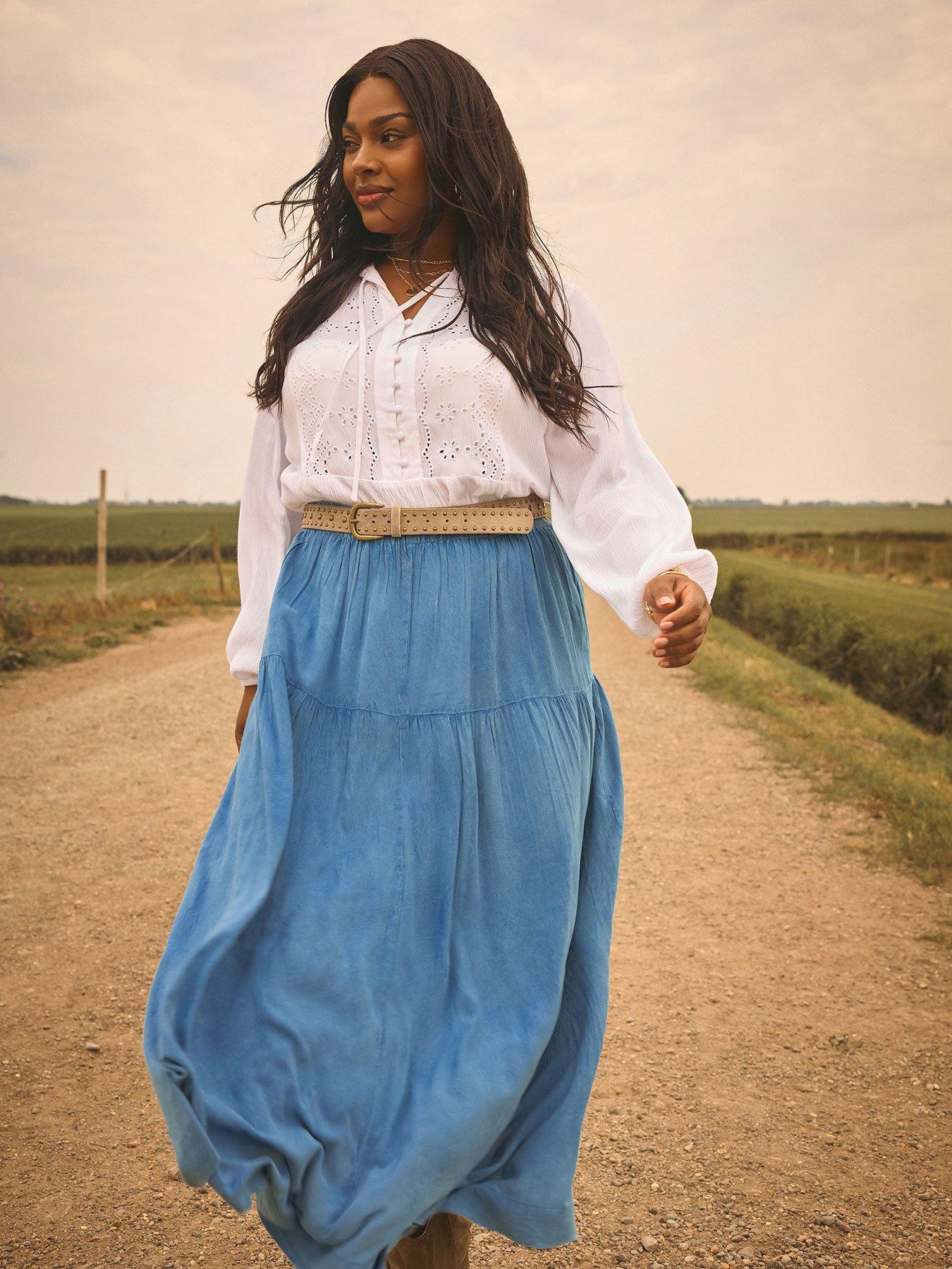 yours-curve-gathered-chambray-skirtback