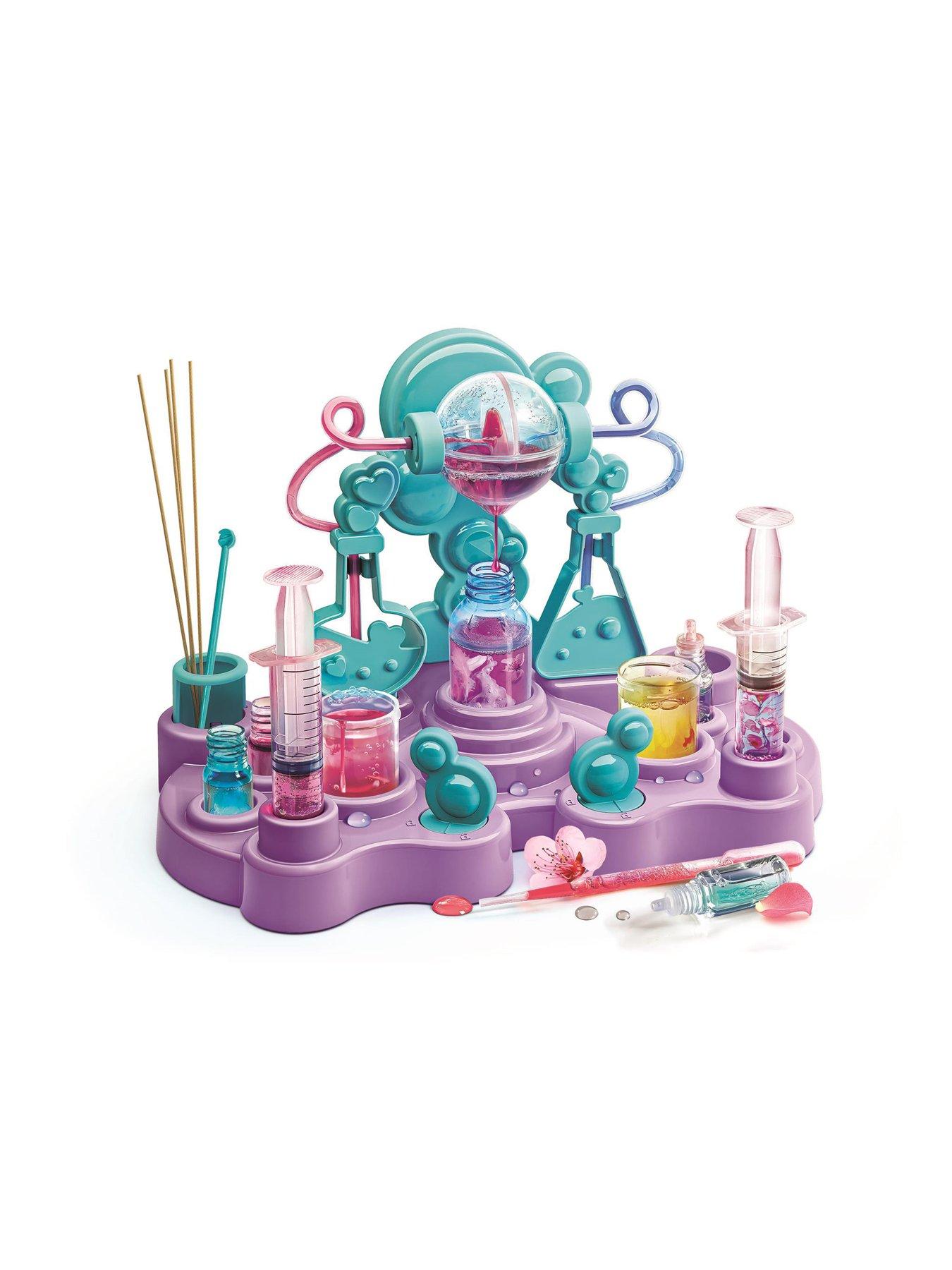 clementoni-perfume-lab-deluxe-science-kitstillFront