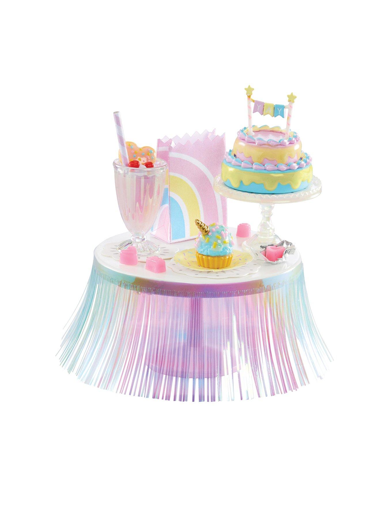 Image 4 of 8 of Mini Verse MGAs Miniverse Birthday 15pc