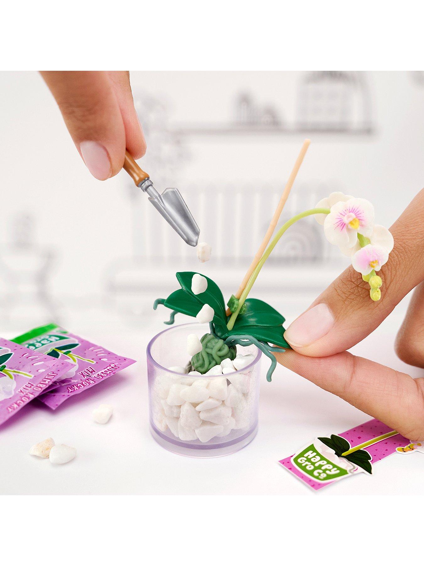 Image 5 of 7 of Mini Verse MGAs Miniverse Mini Spa Multipack