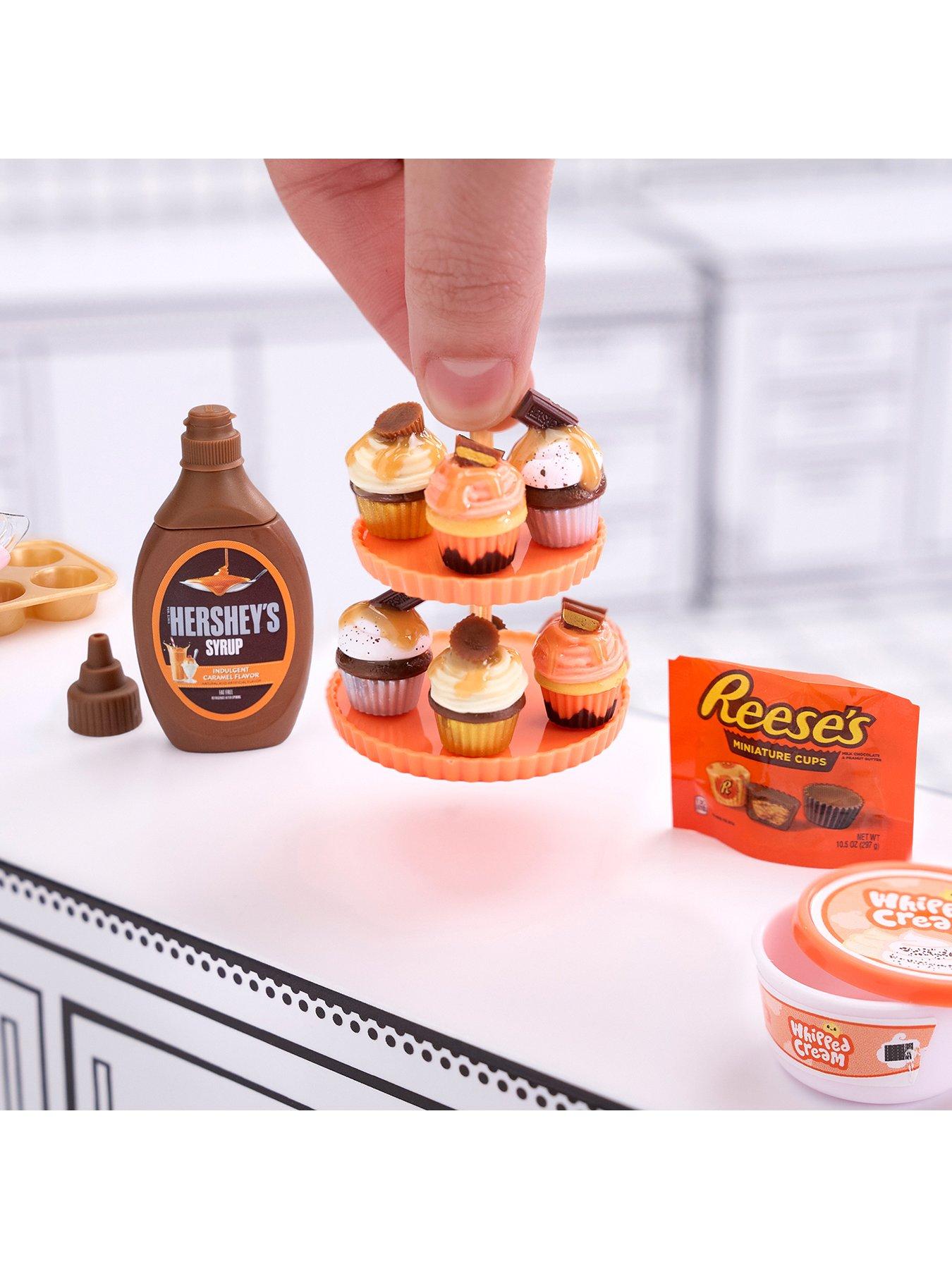 mini-verse-mgas-miniverse-make-it-mini-food-hersheys-multipackoutfit