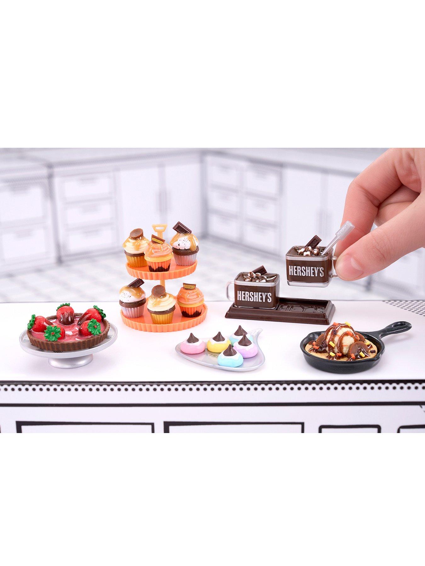 Image 5 of 8 of Mini Verse MGAs Miniverse: Make It Mini Food - Hersheys Multipack