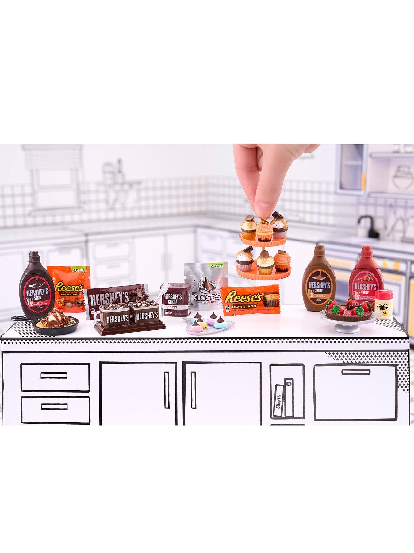 Image 6 of 8 of Mini Verse MGAs Miniverse: Make It Mini Food - Hersheys Multipack