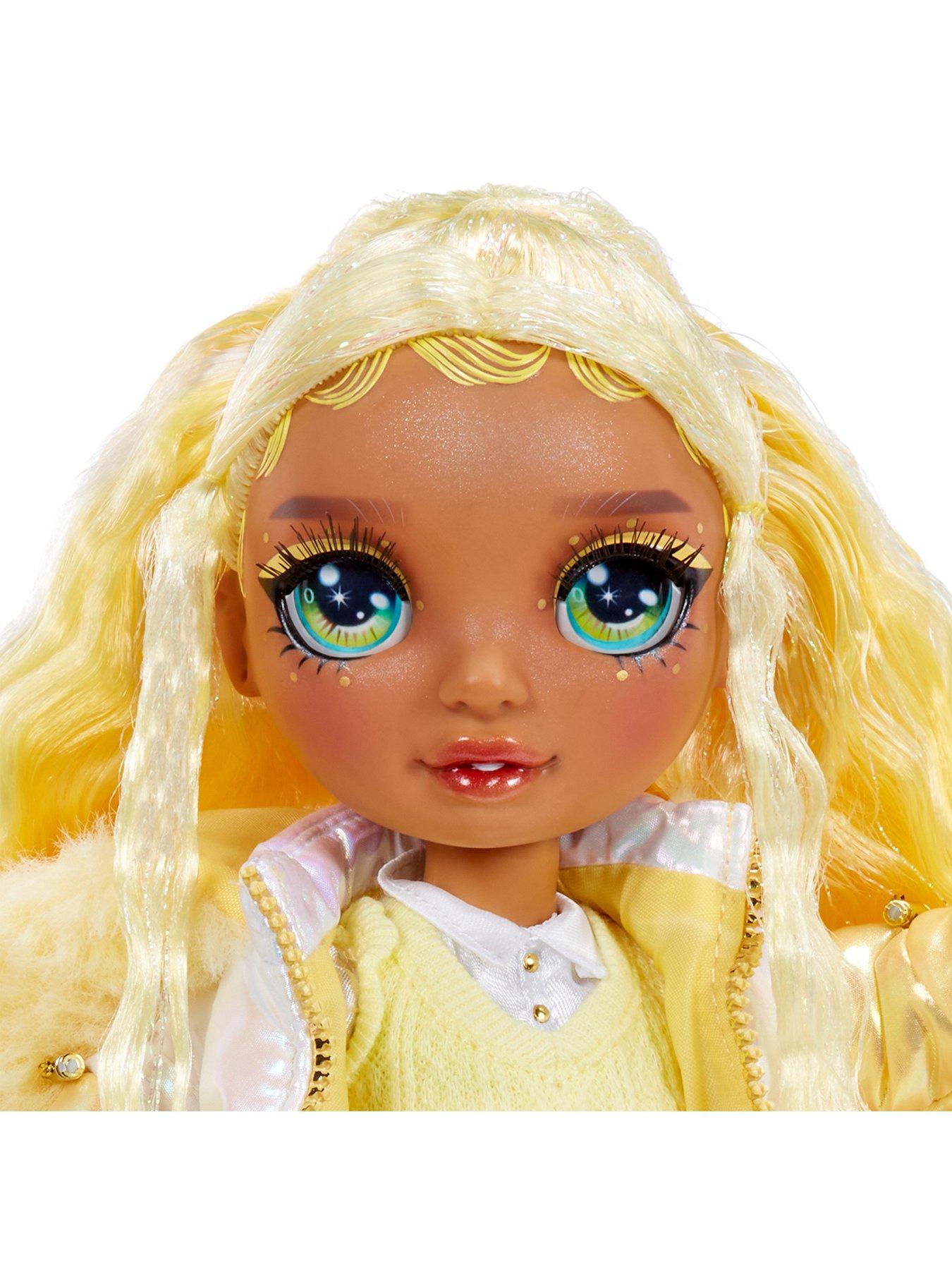 rainbow-high-winter-wonderland-fashion-doll-sunny-madisondetail