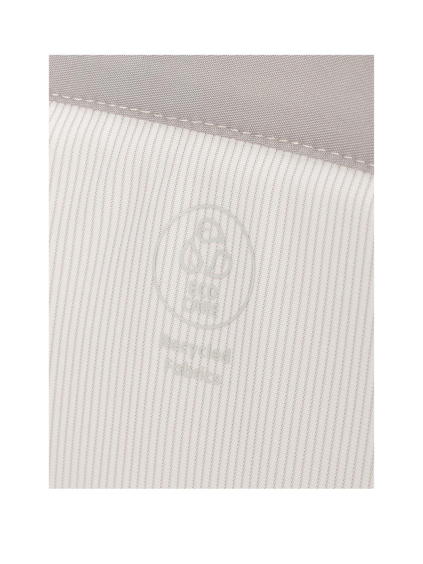 Image 3 of 8 of Maxi-Cosi Iora Air Co-Sleeper Rocking and Adjustable Bedside Crib - Classic Beige