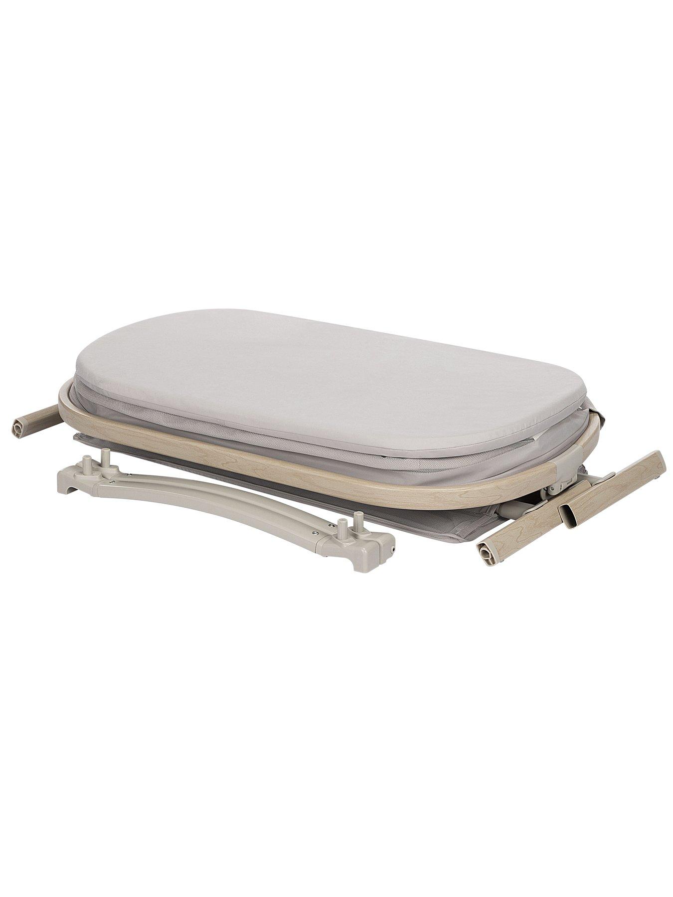 Image 7 of 8 of Maxi-Cosi Iora Air Co-Sleeper Rocking and Adjustable Bedside Crib - Classic Beige