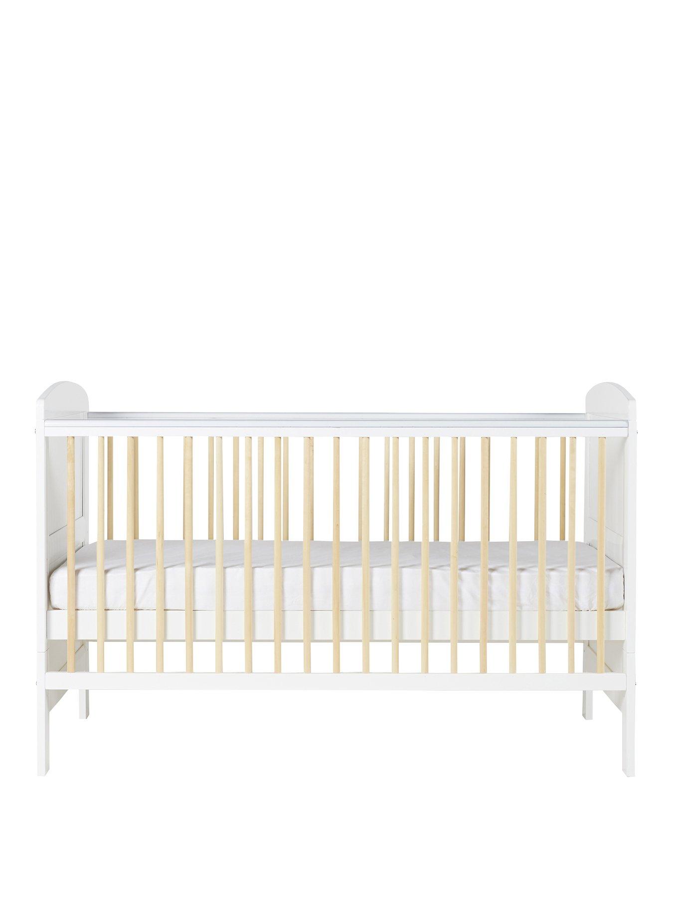 ickle-bubba-coleby-scandi-cot-bed-scandi-whiteback