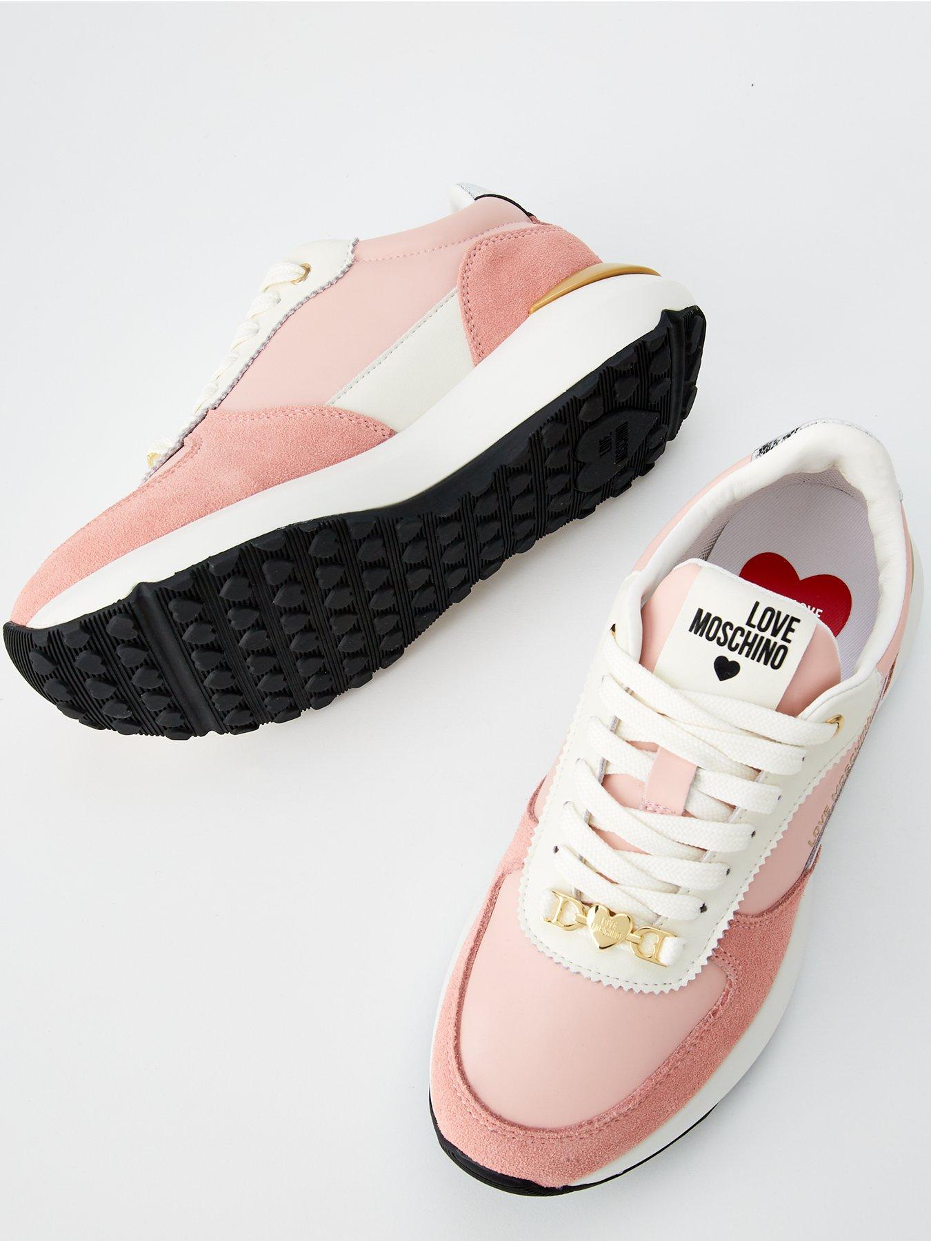 love-moschino-chunky-sneakers-light-pinkoutfit