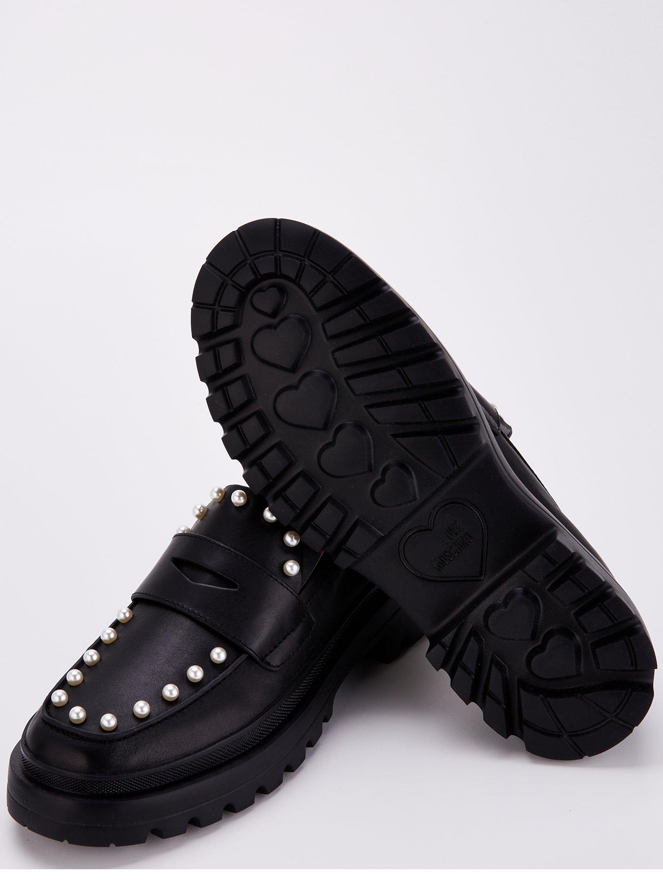 love-moschino-chunky-pearl-loafer-blackdetail