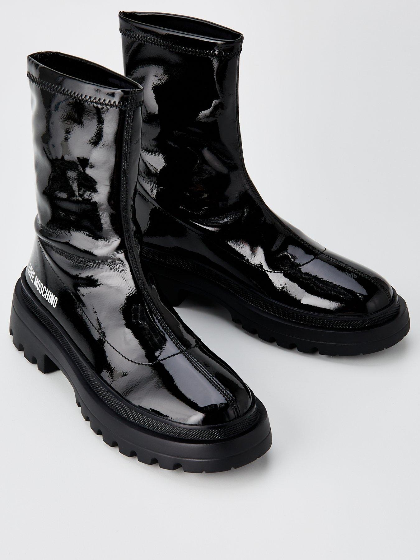 love-moschino-shiny-logo-boots-blackstillFront