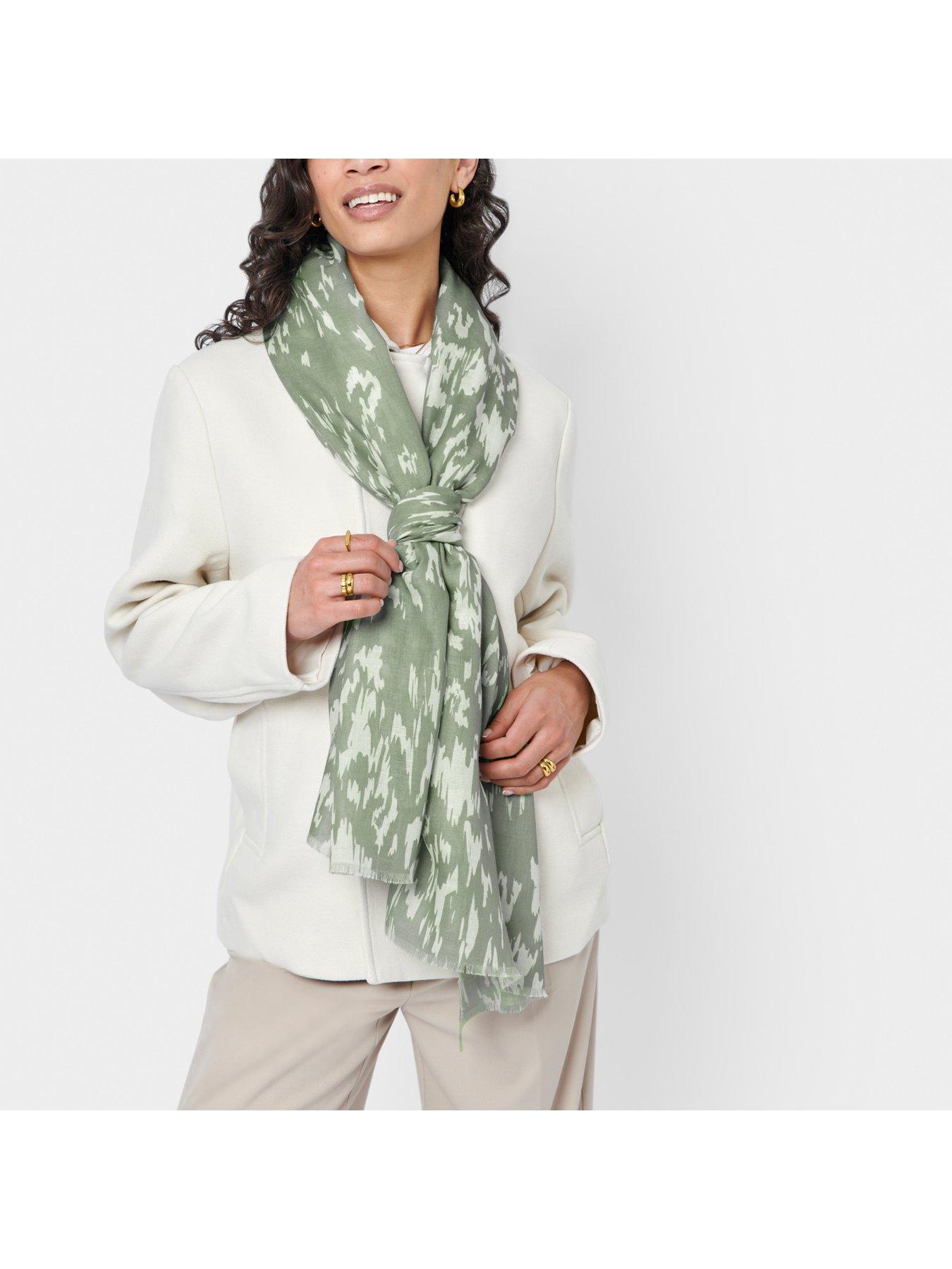 katie-loxton-printed-scarf-whiteback