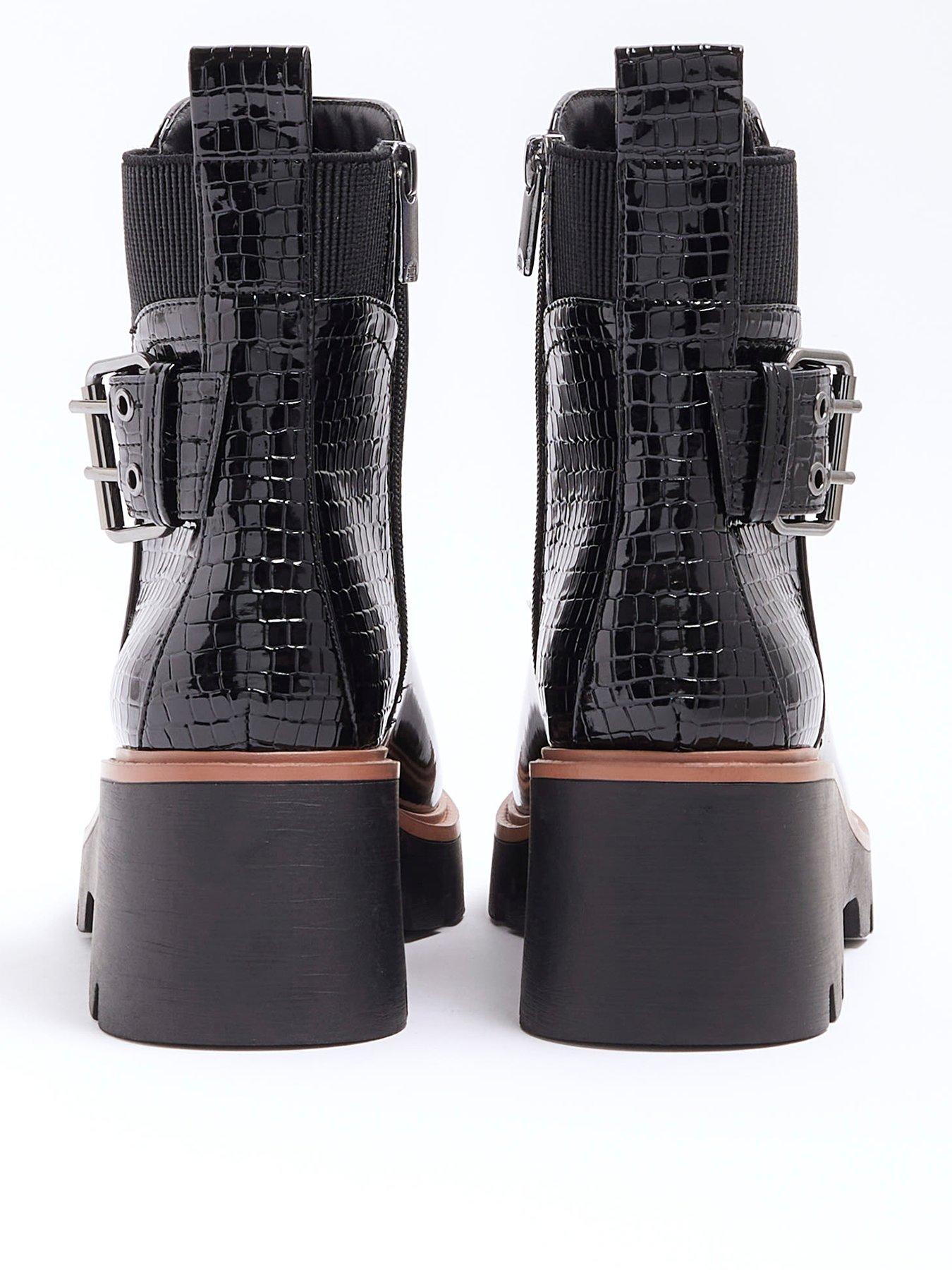 river-island-wide-fit-chelsea-boot-with-buckle-blackback