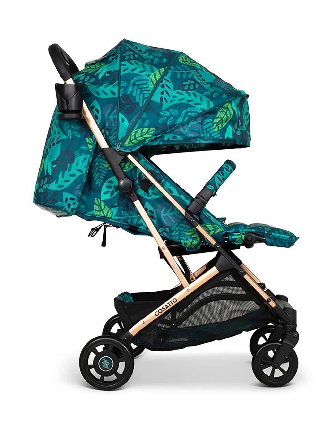 cosatto-woosh-4-stroller-midnight-jungleoutfit