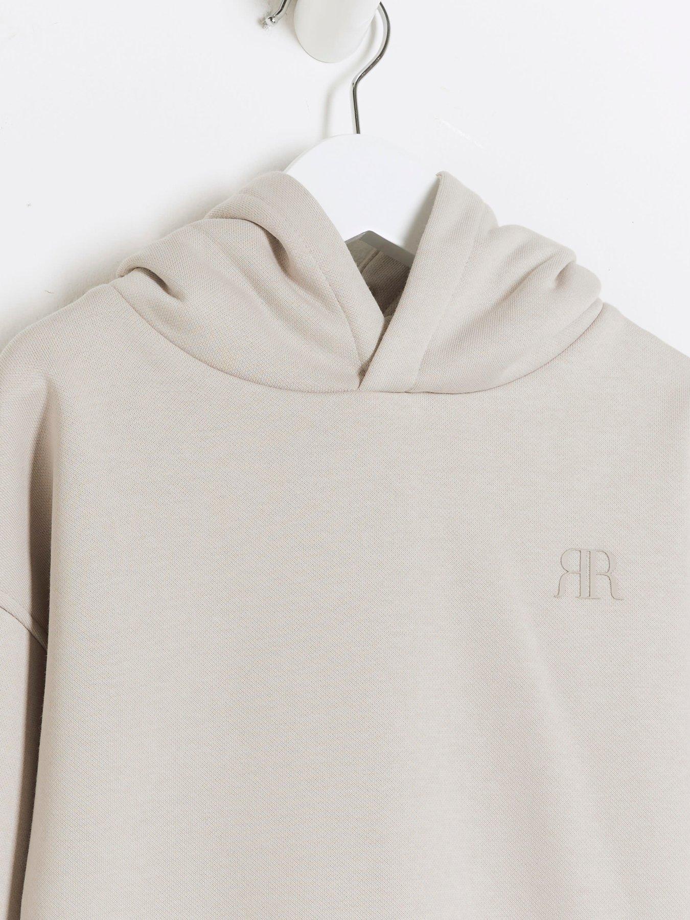 river-island-mini-rr-hoodie-beigeoutfit