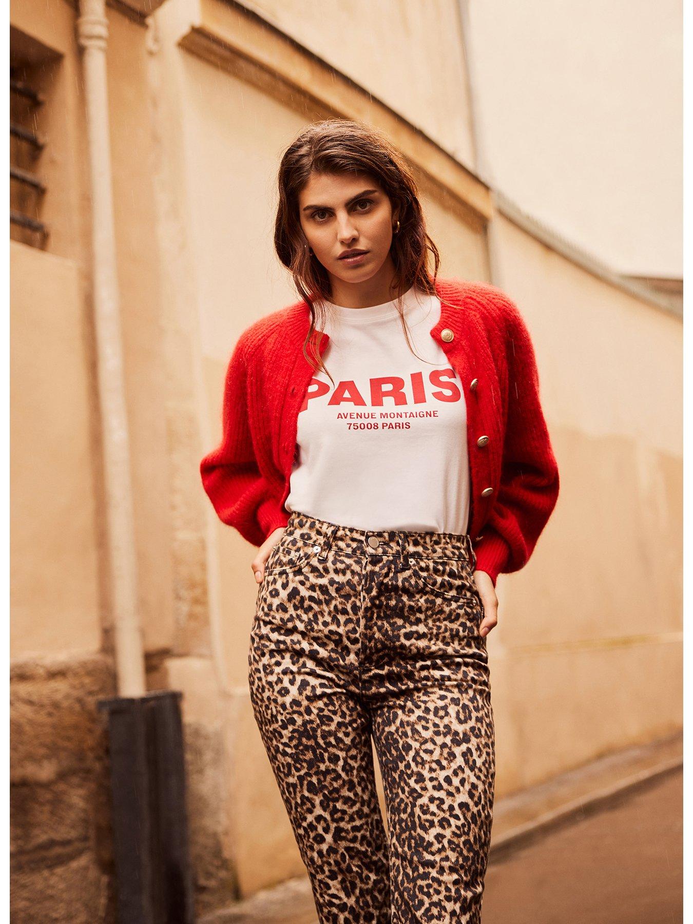 mint-velvet-red-paris-slogan-t-shirtoutfit