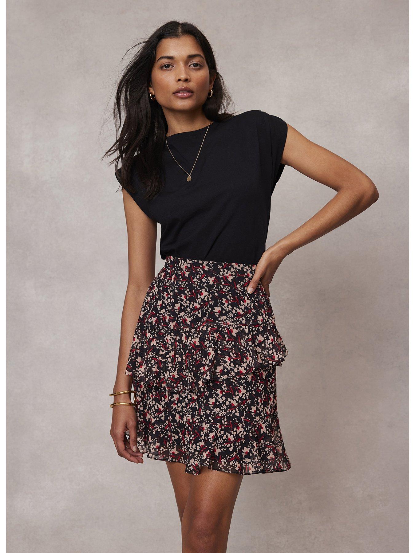 mint-velvet-black-floral-print-mini-skirtback