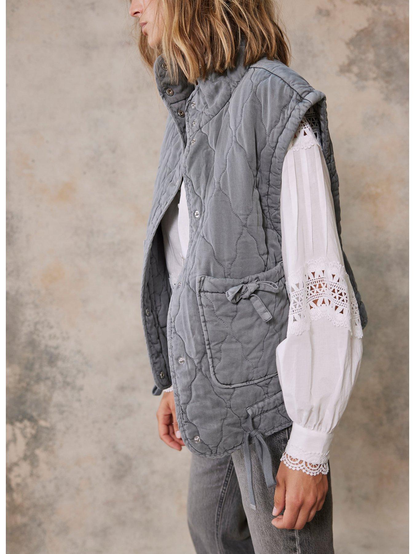 mint-velvet-grey-washed-quilted-giletoutfit