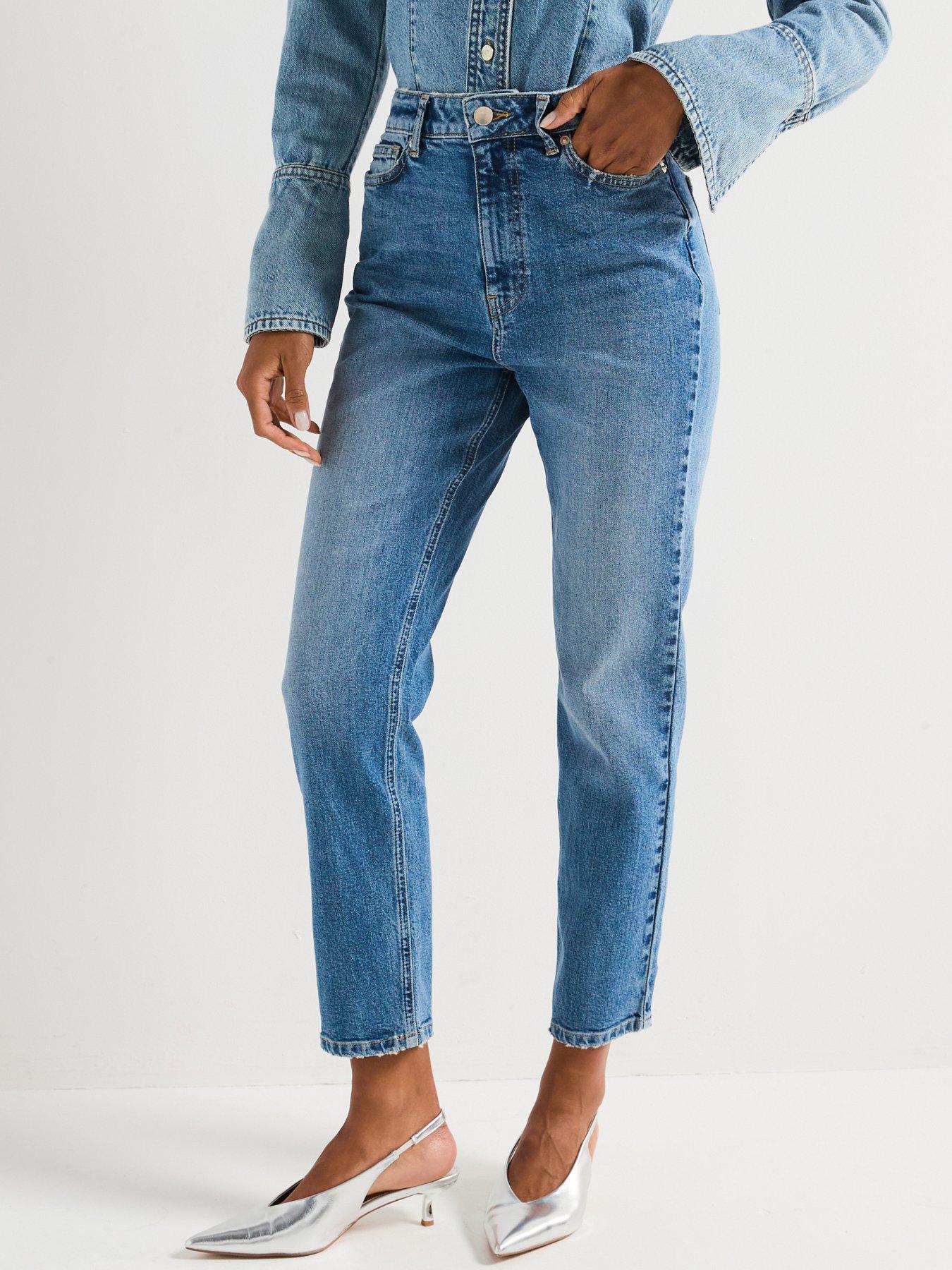 Everyday Comfort Girlfriend Straight Leg Jeans - Mid Wash