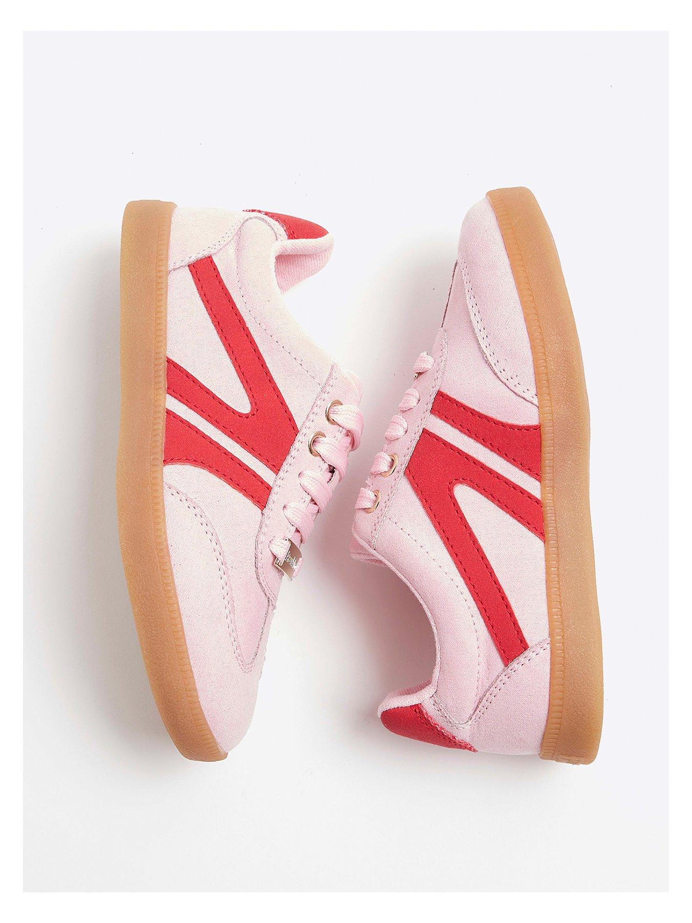 river-island-girls-lace-up-trainers-pinkoutfit