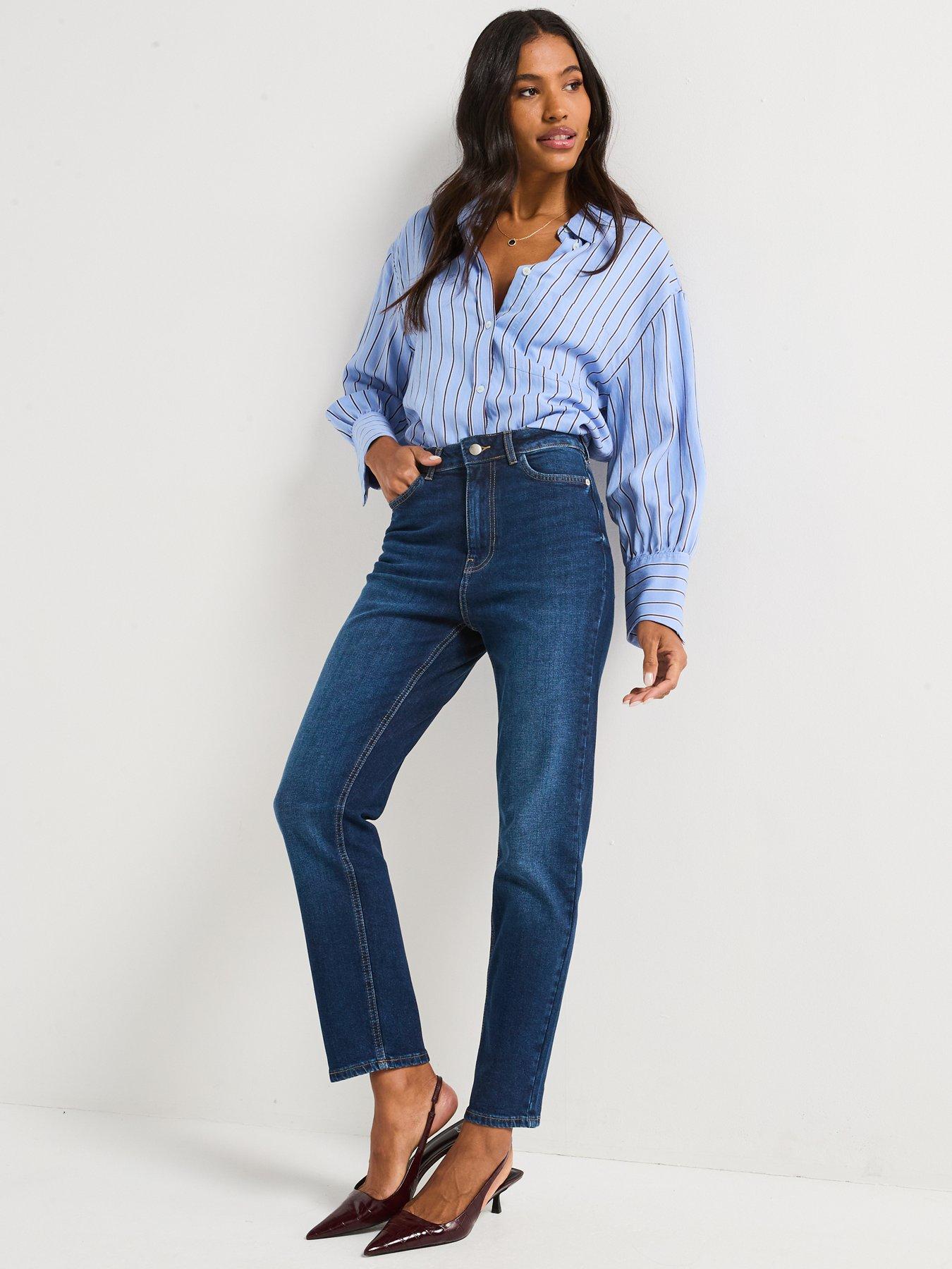 Image 3 of 6 of Everyday Comfort Girlfriend Straight Leg Jeans - Dark Wash