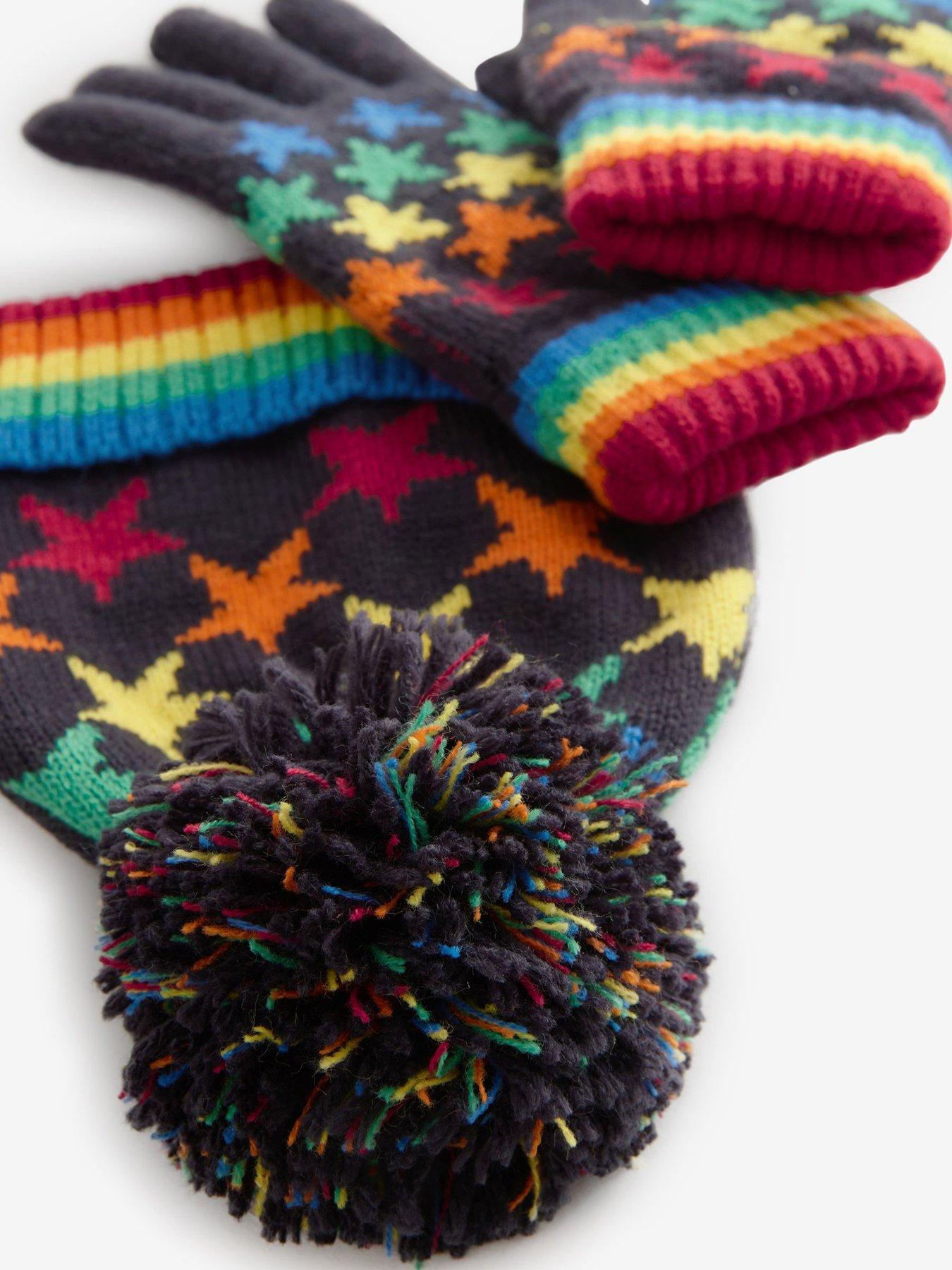 little-bird-star-3pc-hat-glove-scarf-setdetail