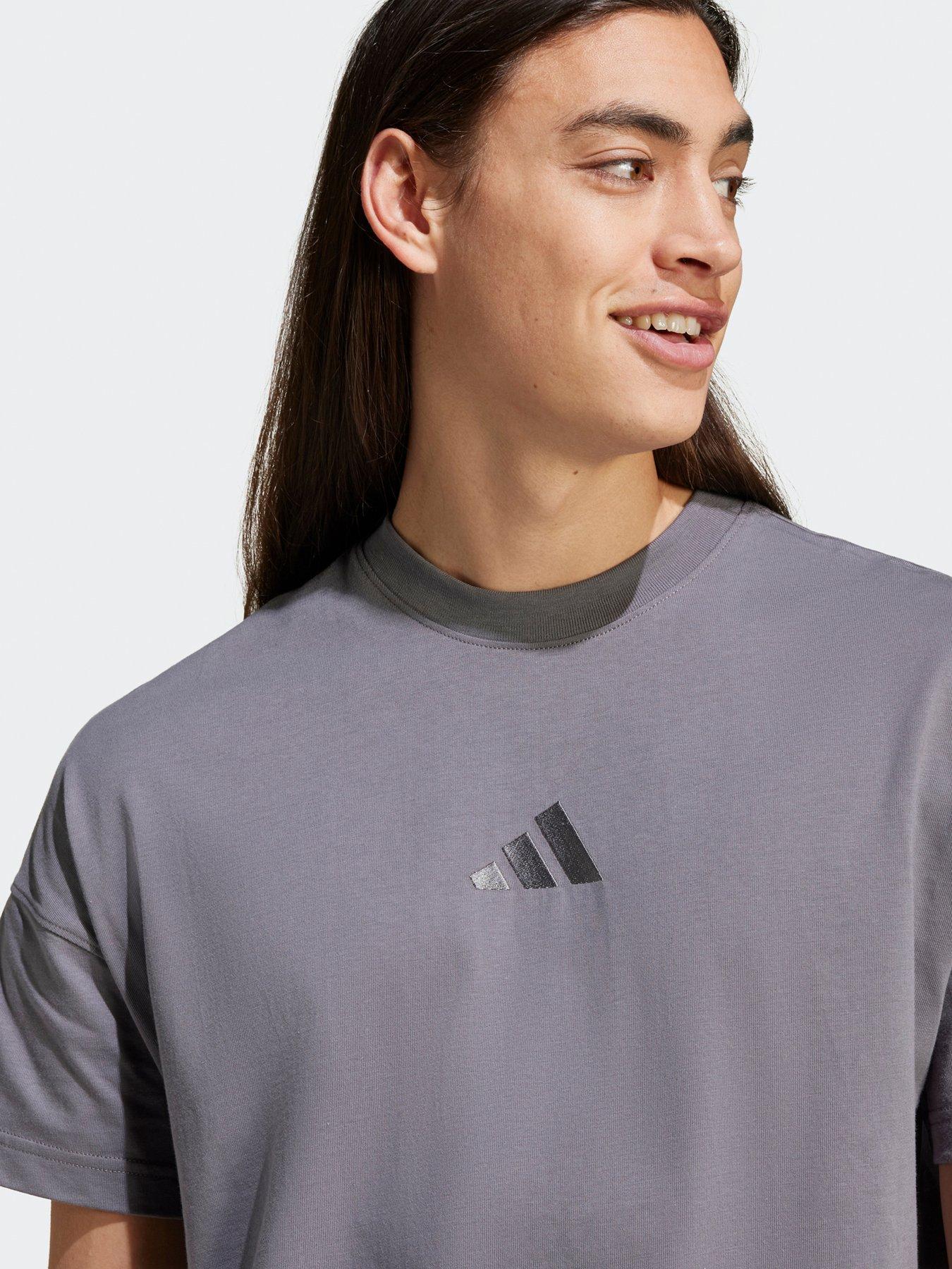 adidas-sportswear-mens-all-season-tee-greyoutfit