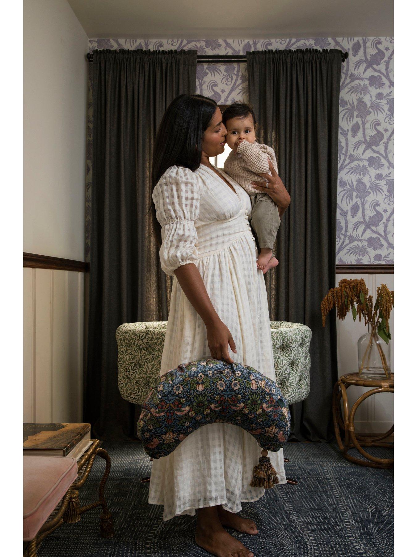 DockATot La Maman Wedge Nursing Pillow - Strawberry Thief