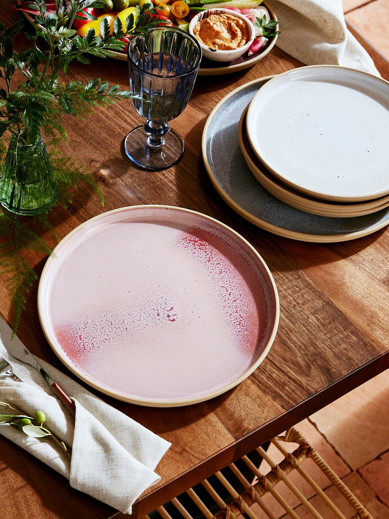 undefined Minerals Collection – Set of 4 Rose Quartz Dinner Plates