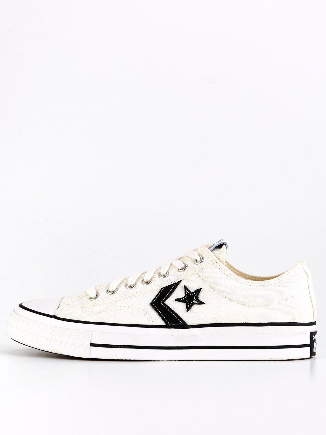 converse-premium-canvas-star-player-76-trainers-whiteblackfront